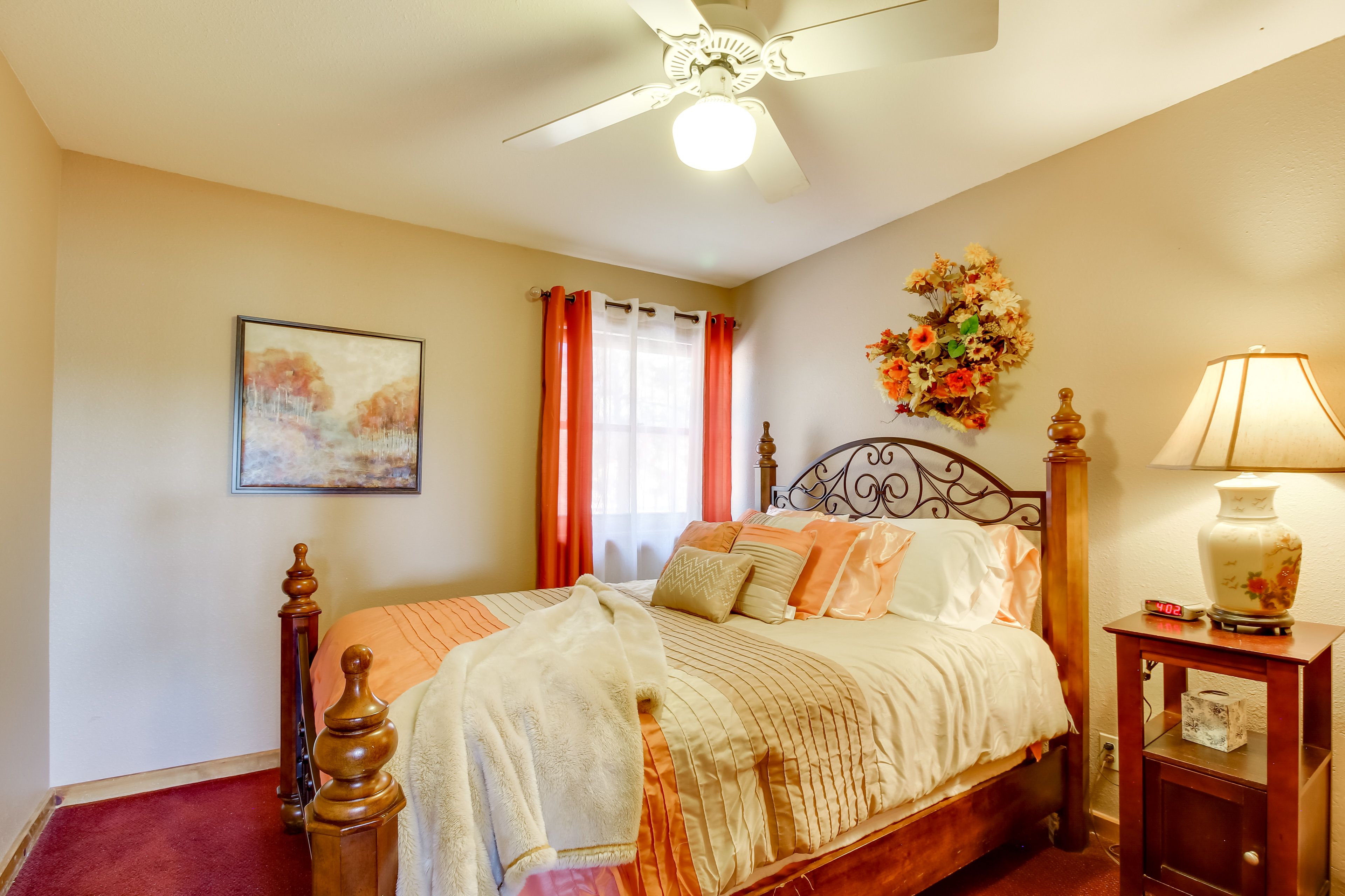 Bedroom 3 | Queen Bed