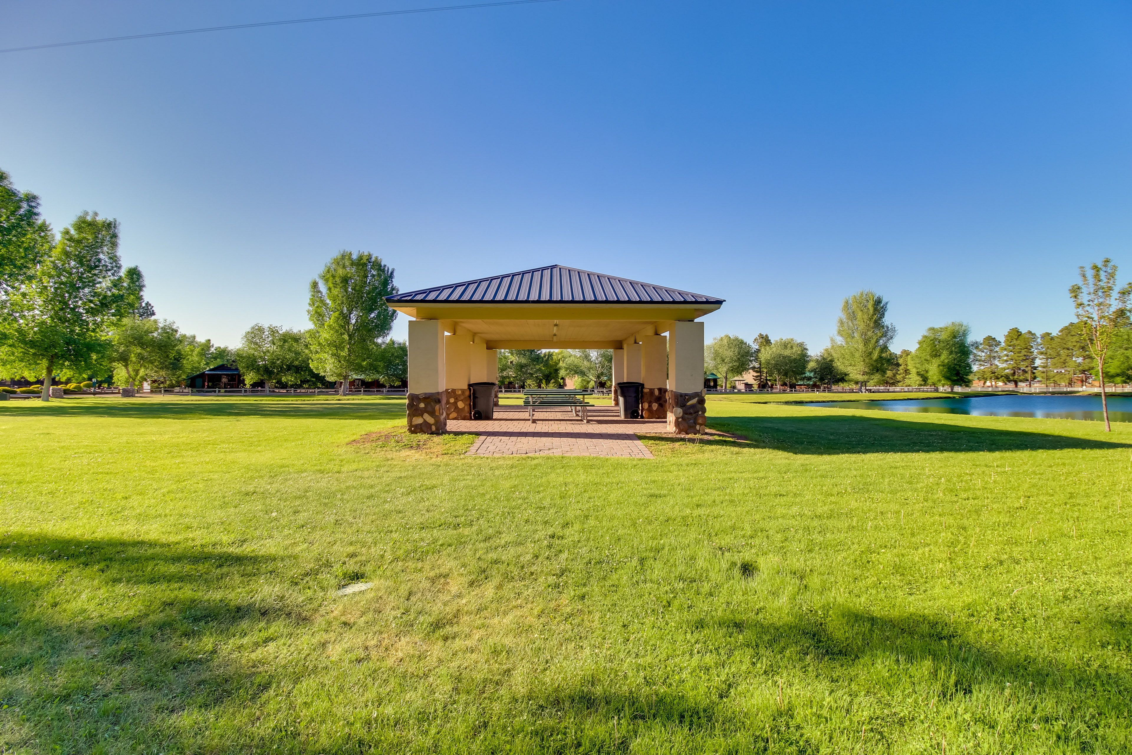 Pavilion | Picnic Area