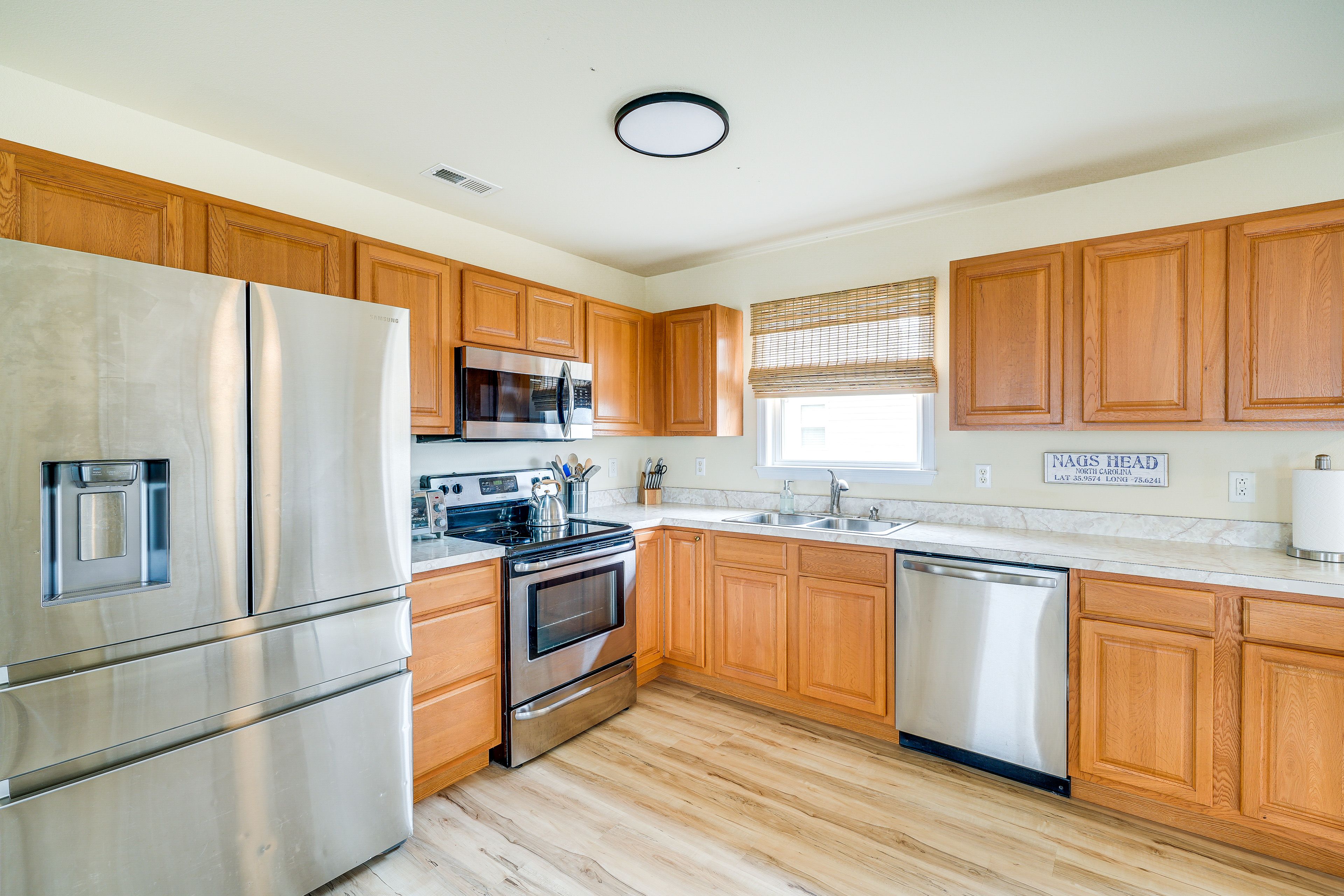 Kitchen | Coffee Maker | Toaster Oven | Dishware & Flatware