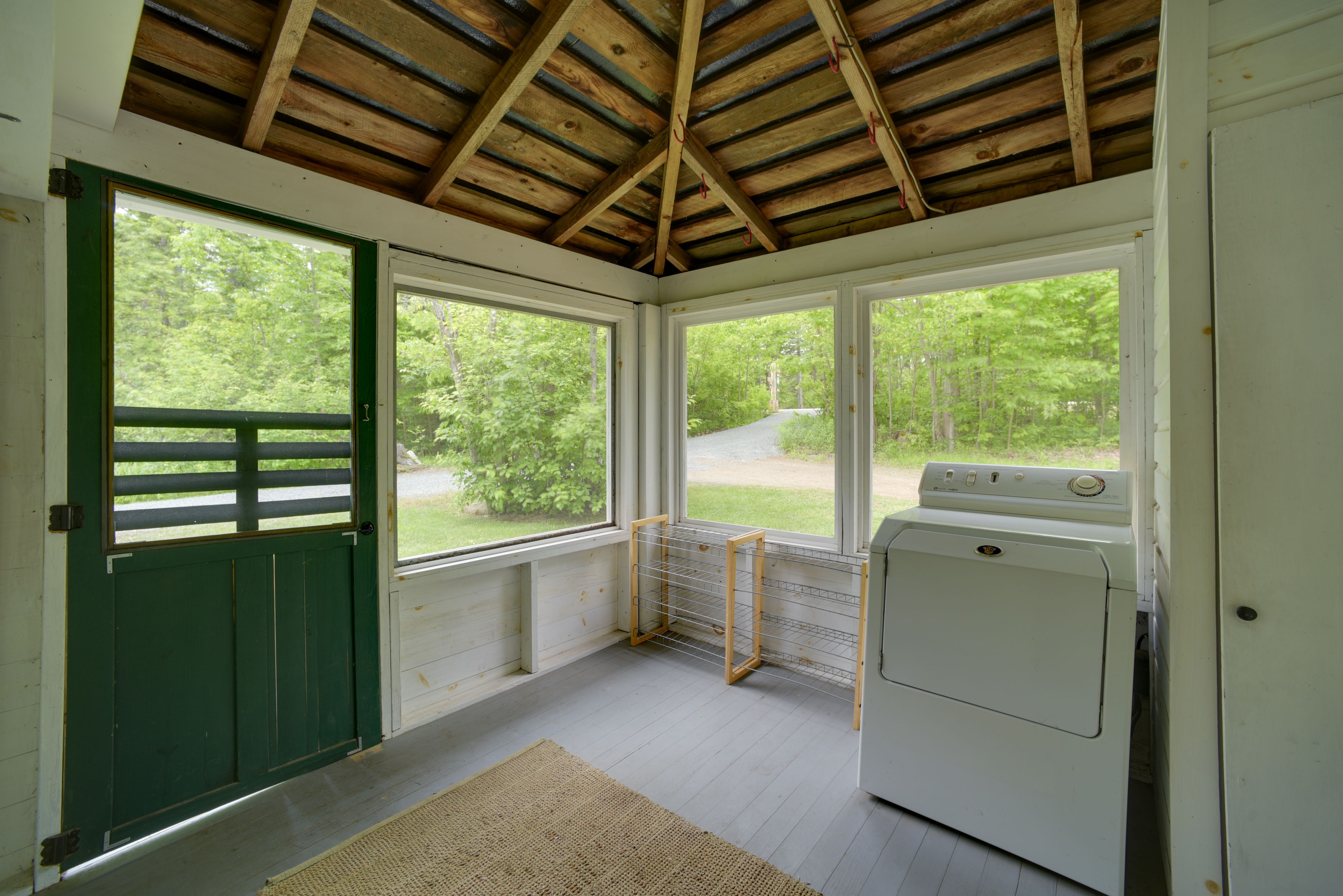 Screened Porch 2 | Dryer | Iron/Board