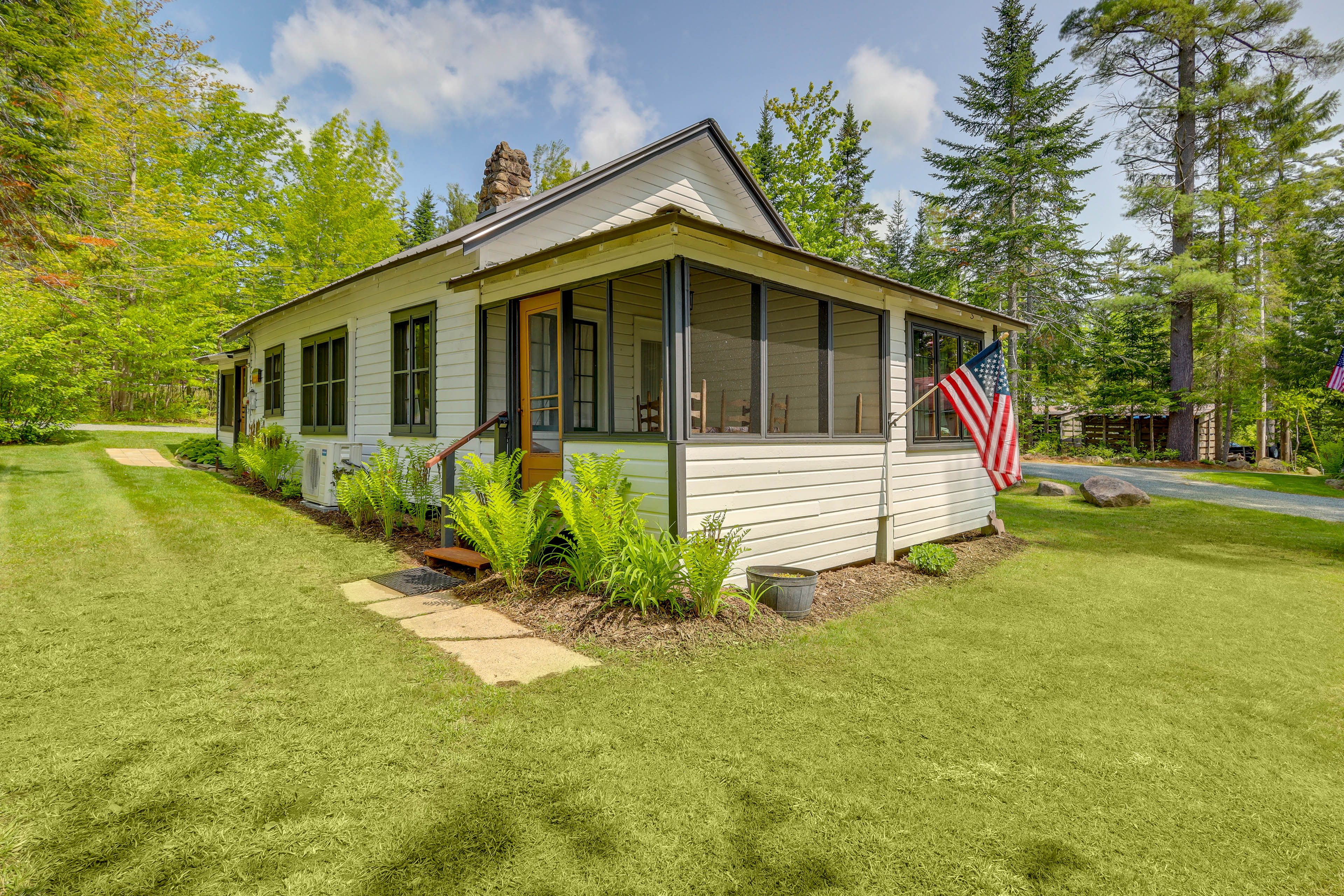 Exterior | Single-Story Cabin | Pet Friendly w/ Fee | Shared Beach Area