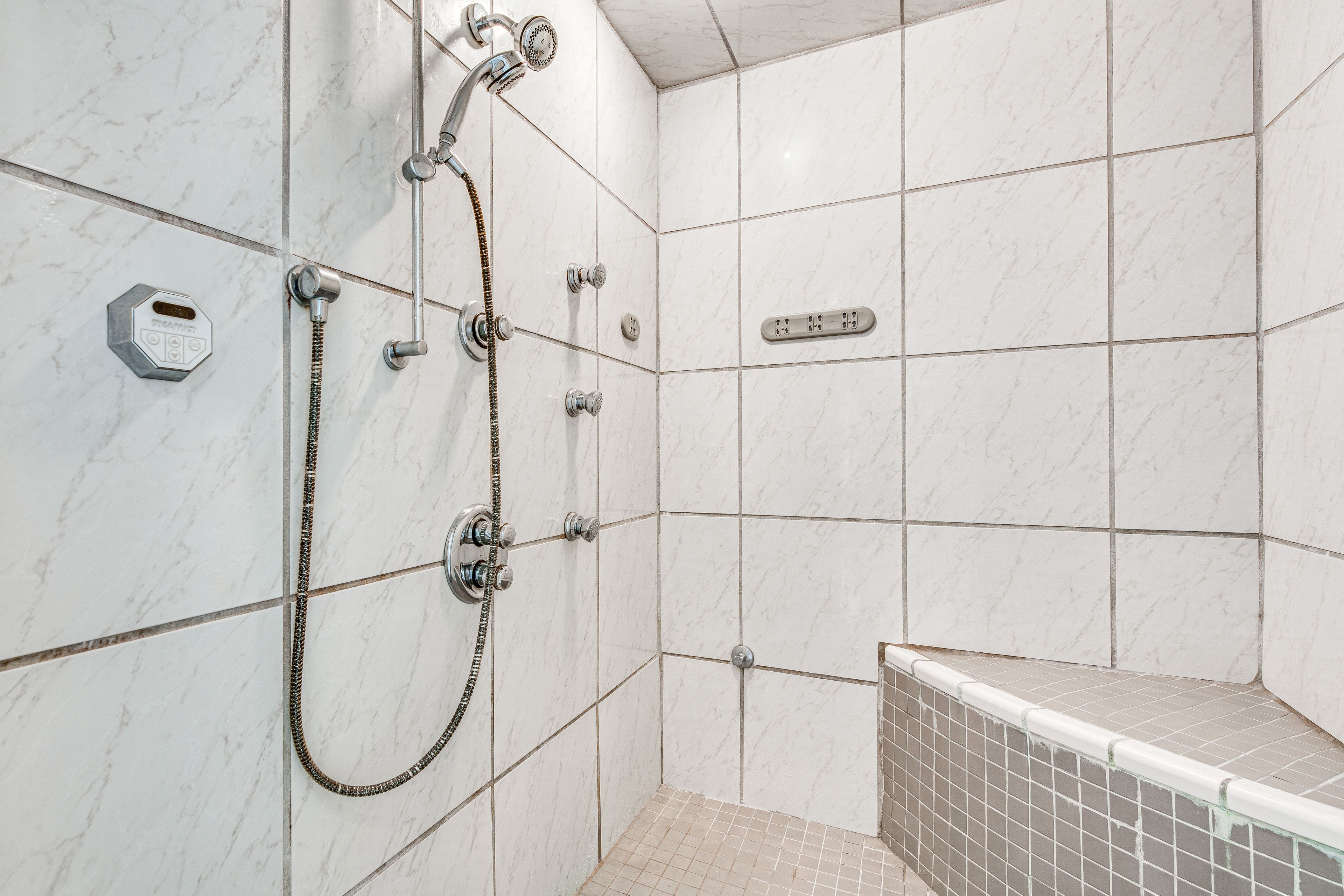 En-Suite Bathroom | Main Level | Steam Shower | Towels Provided
