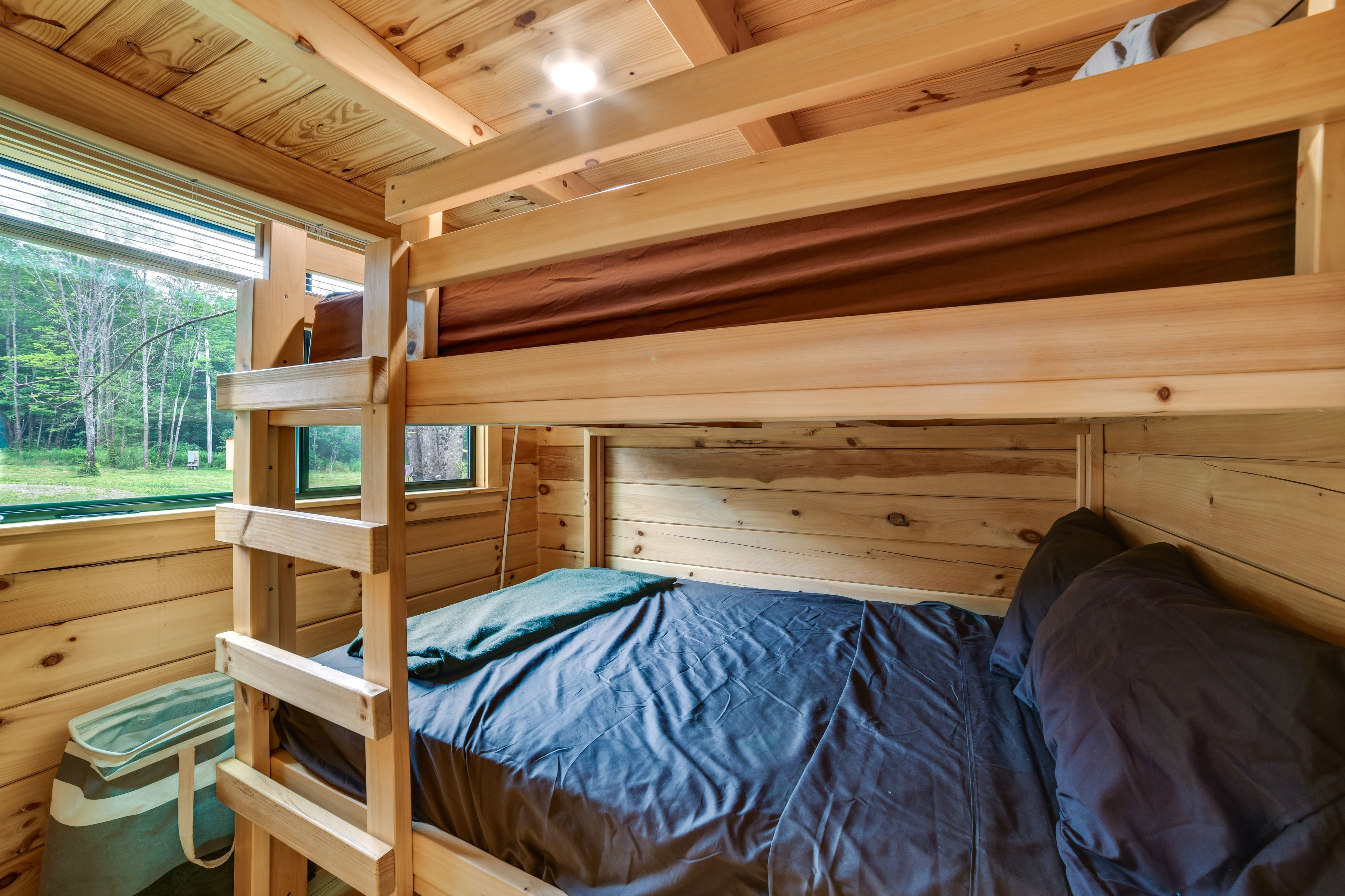 Bedroom 2 | Twin Bunk Bed
