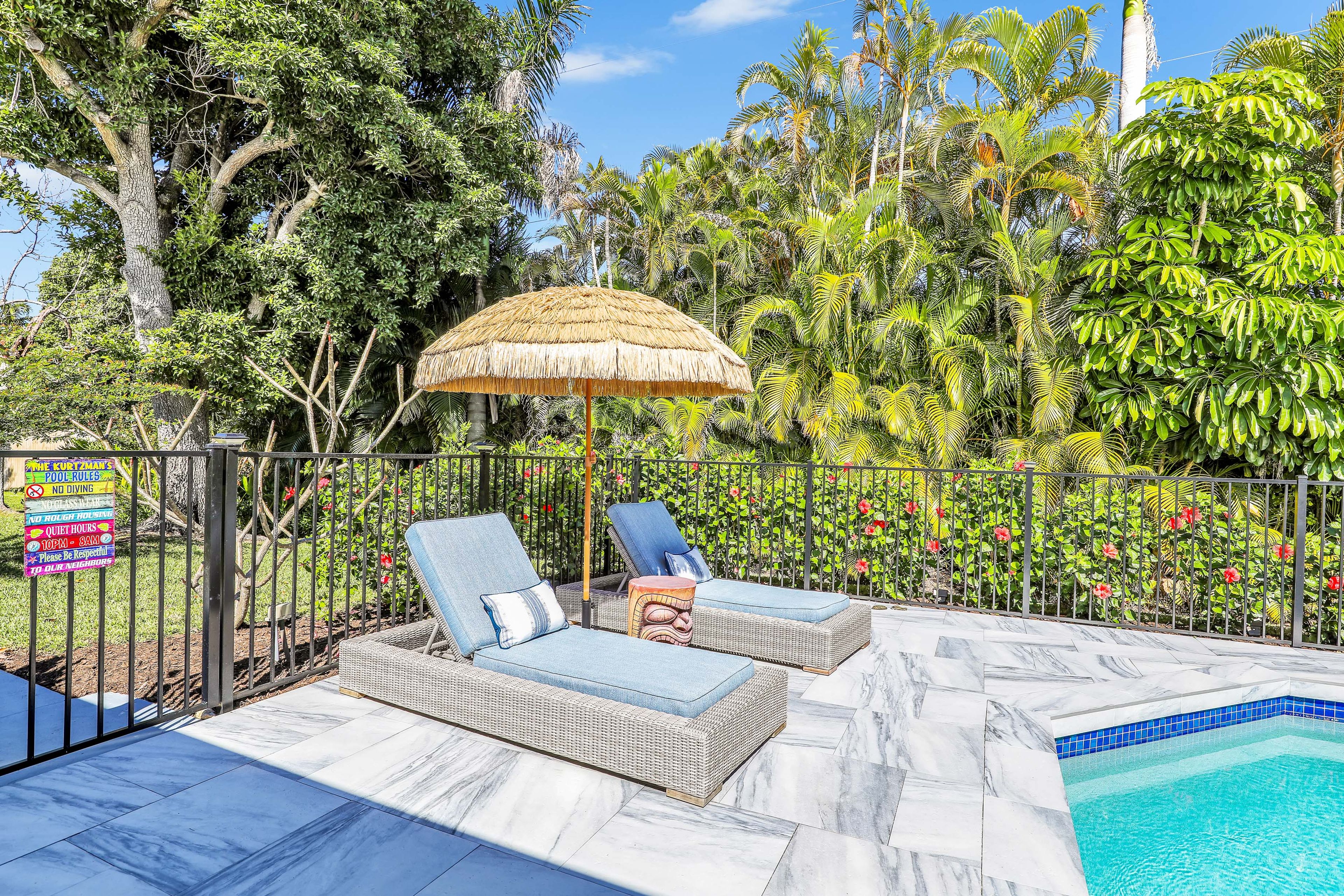 Private Pool | Lounge Chairs