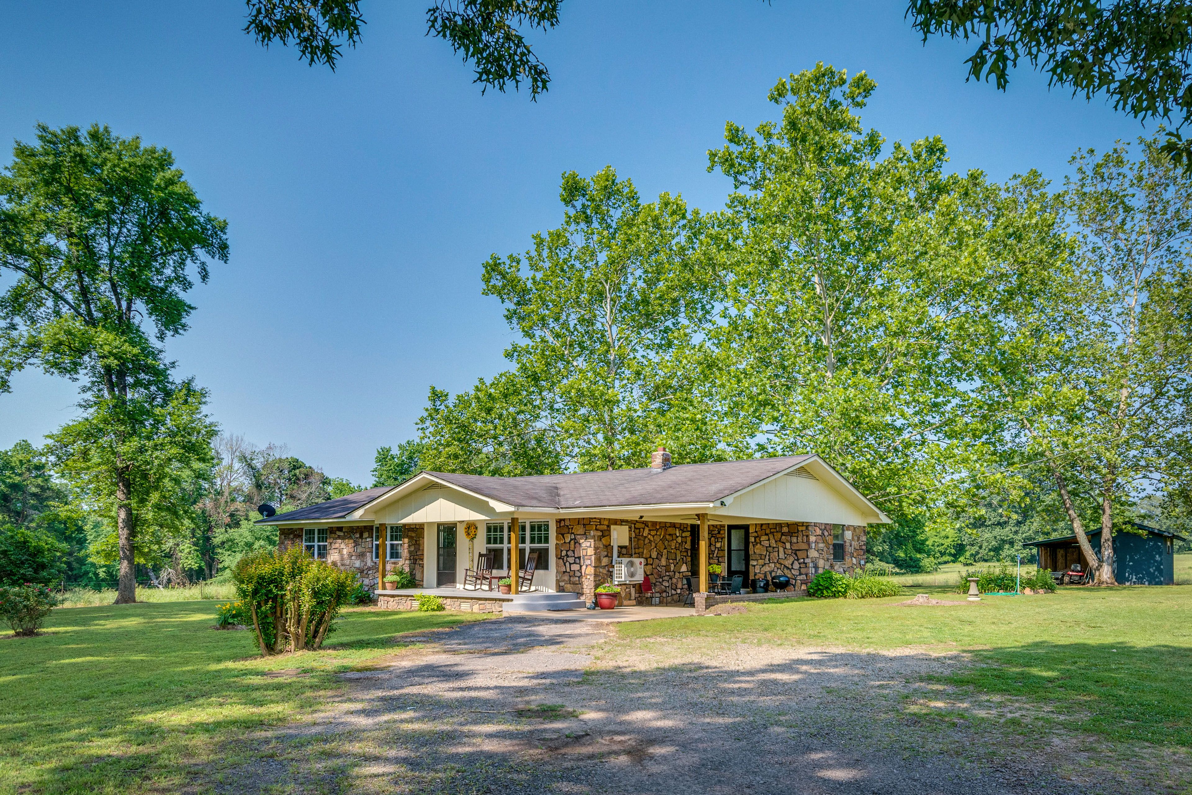 Exterior | Driveway (6 Vehicles) | RV/Trailer Parking Allowed