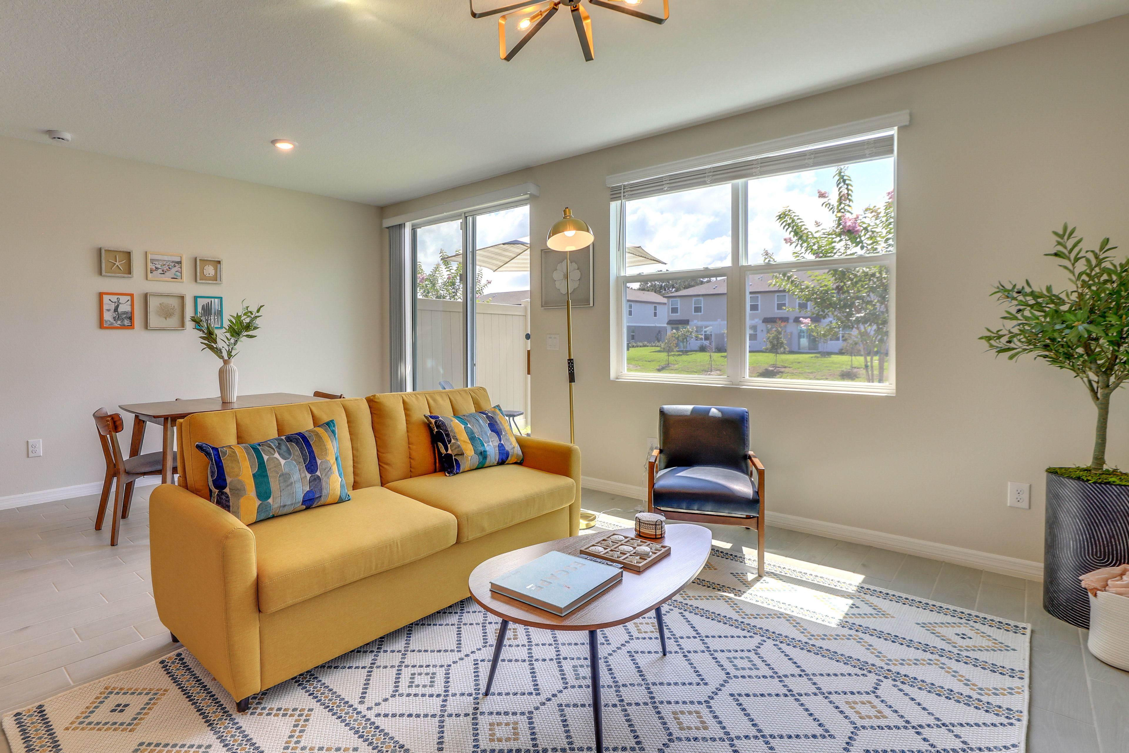 Living Room | Queen Sleeper Sofa | Smart TV