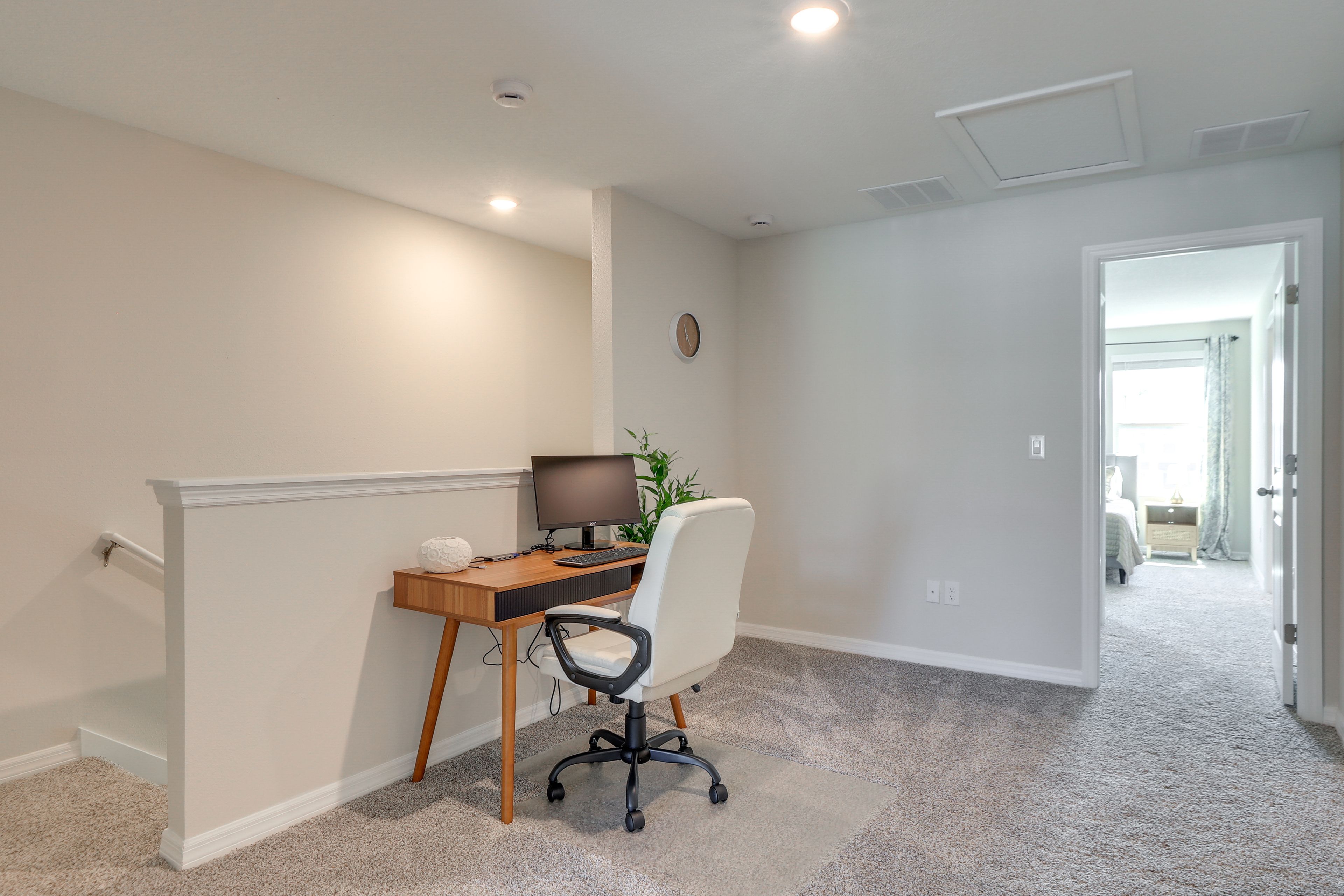 2nd-Floor | Laptop-Friendly Workspace