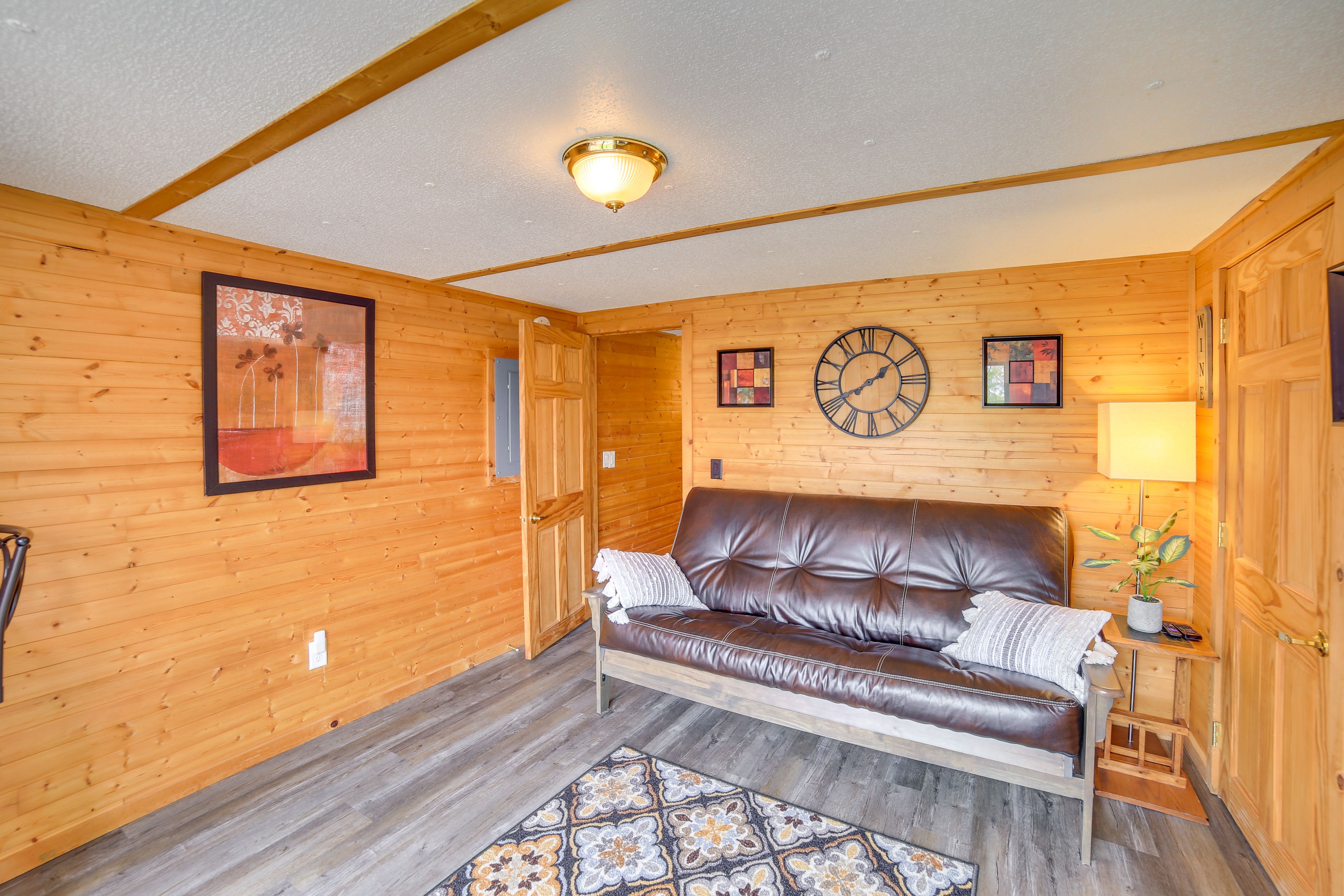 Bedroom 3 | Full Futon | Smart TV | Access to Deck