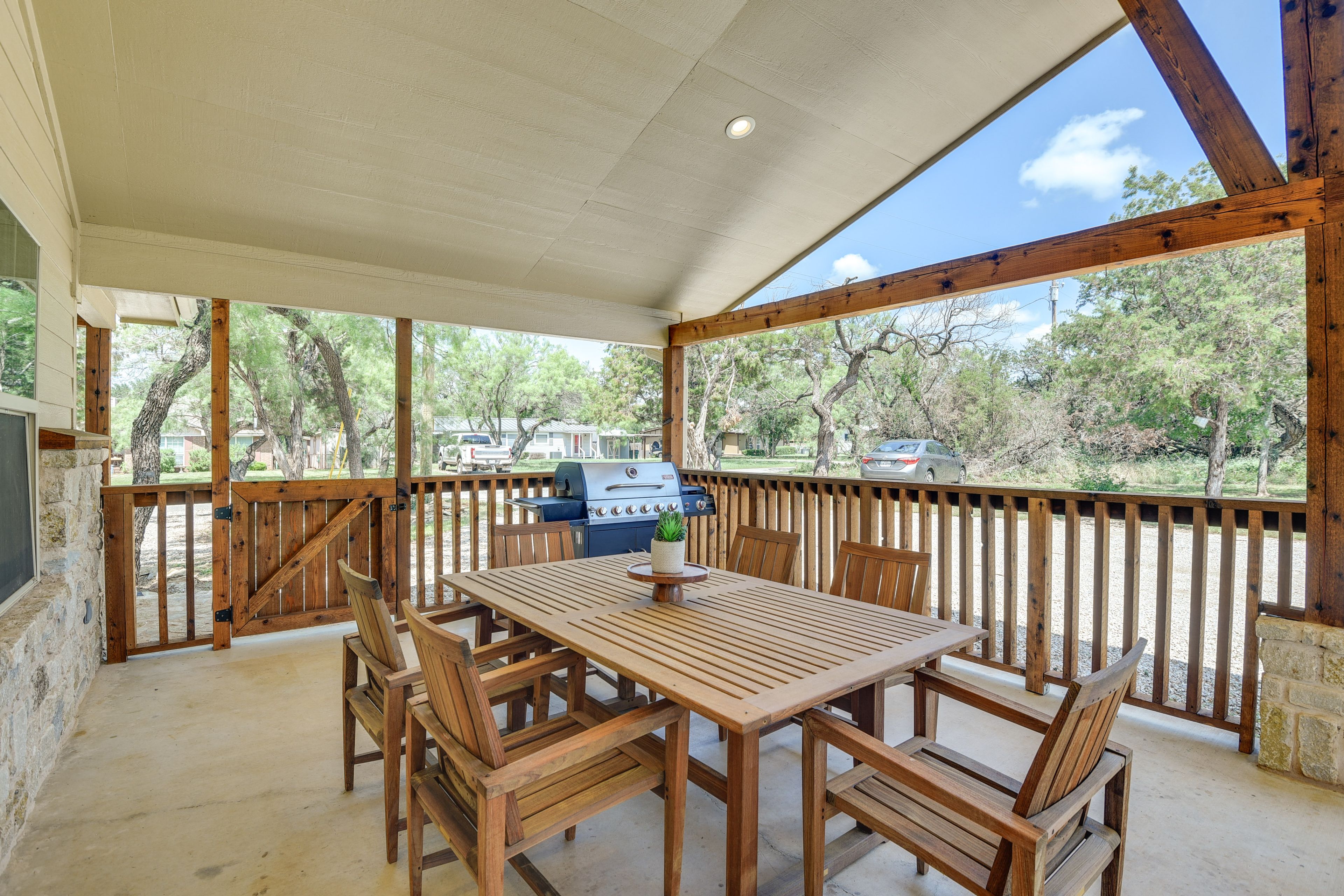 Patio | Gas Grill | Outdoor Seating & Dining | Free WiFi