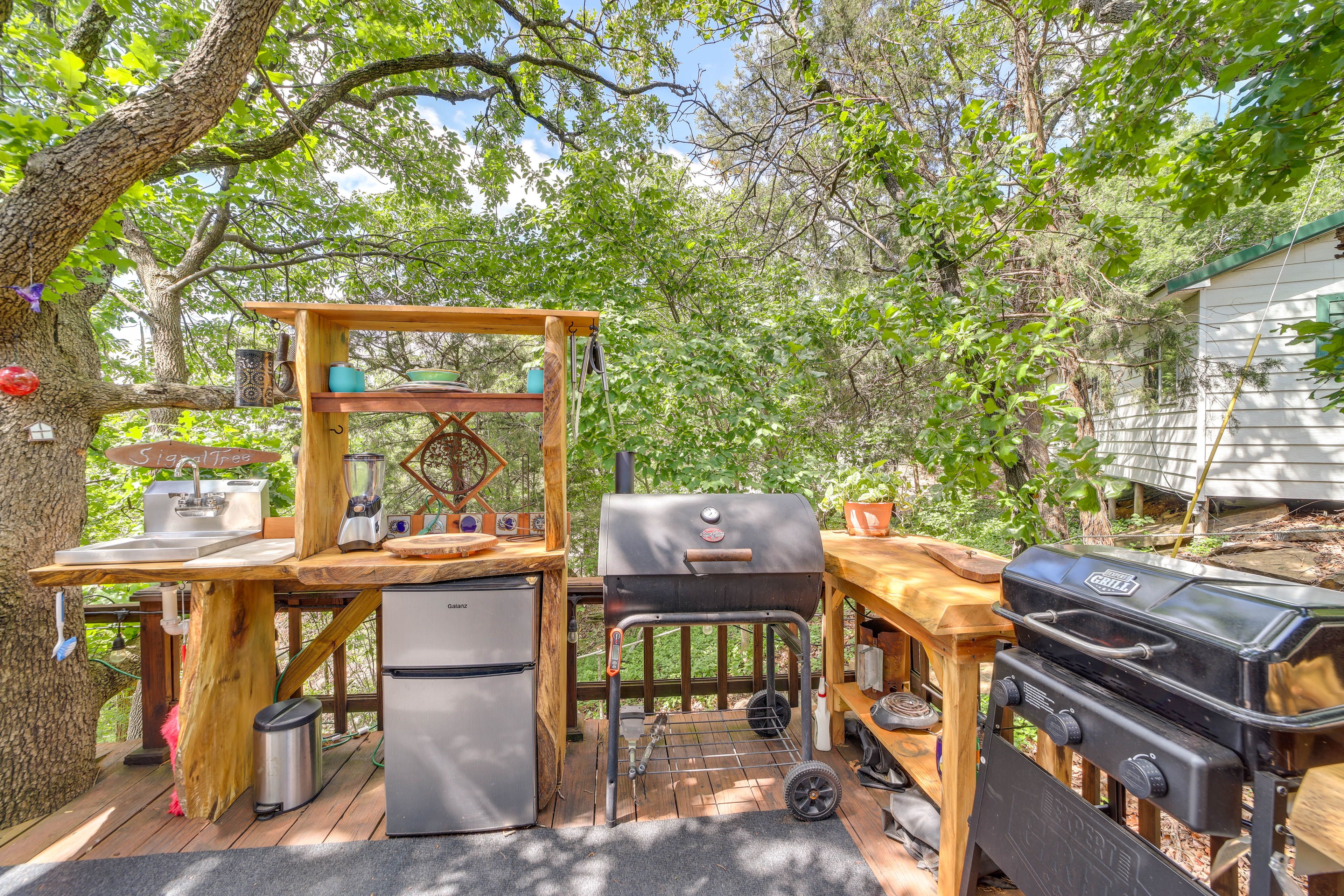 Deck | Outdoor Kitchen