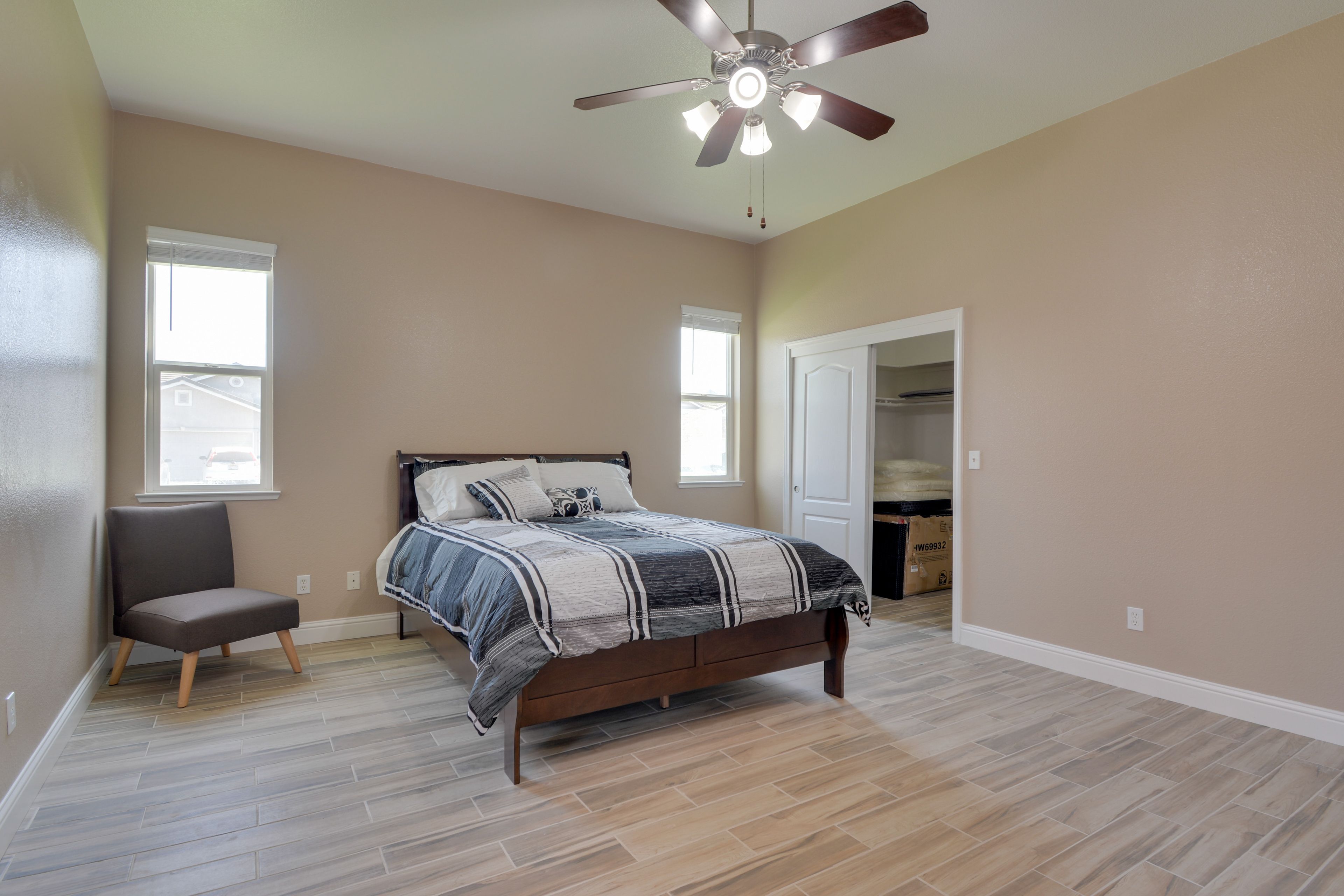 Bedroom 1 | Queen Bed | Walk-In Closet