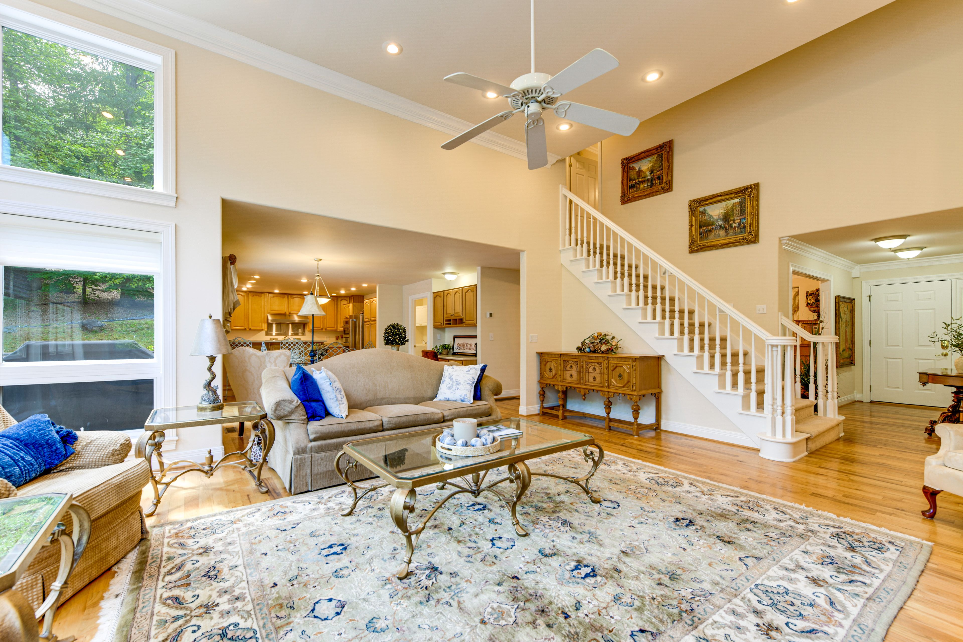 Living Room | Main Floor
