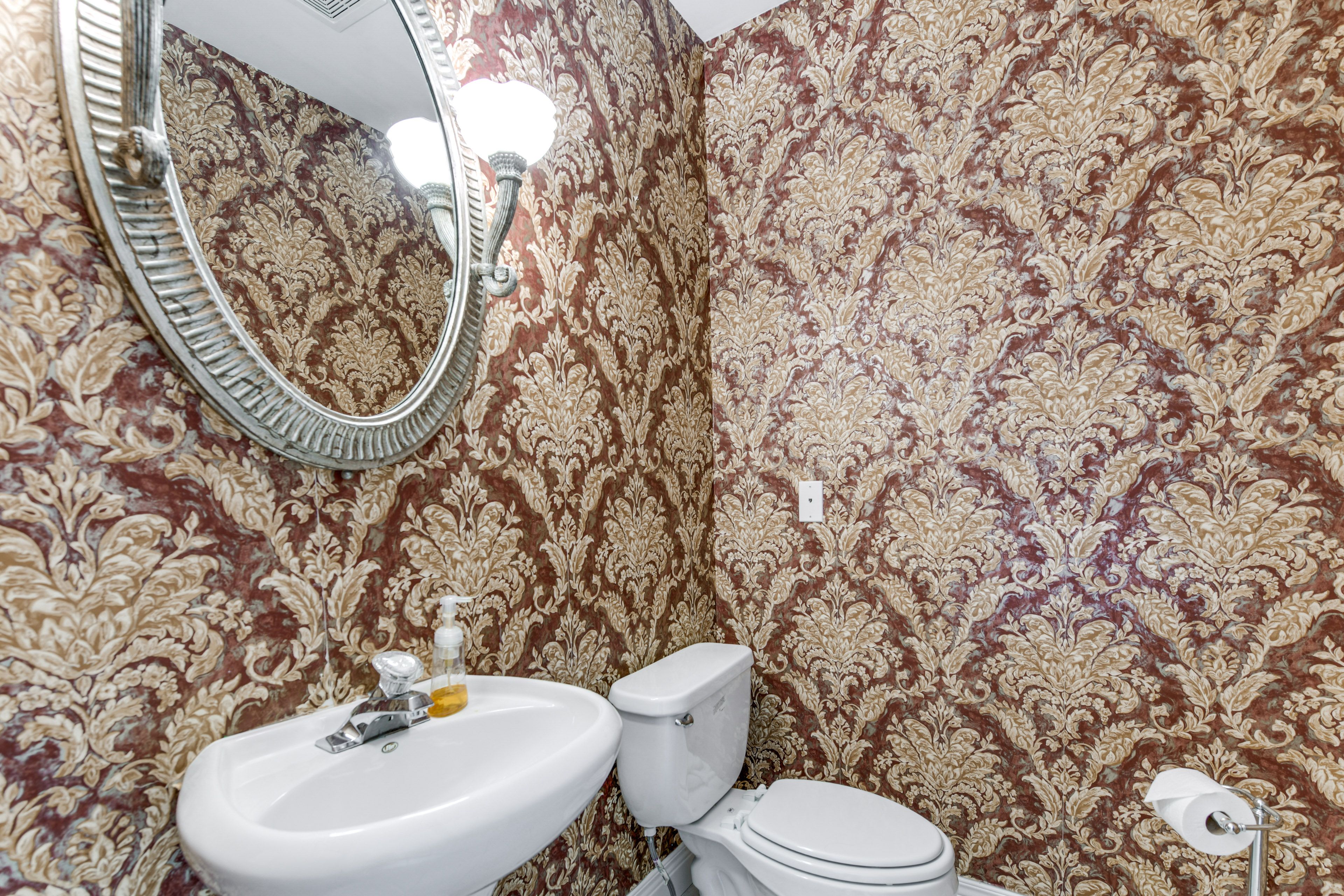 Half Bathroom | Main Floor