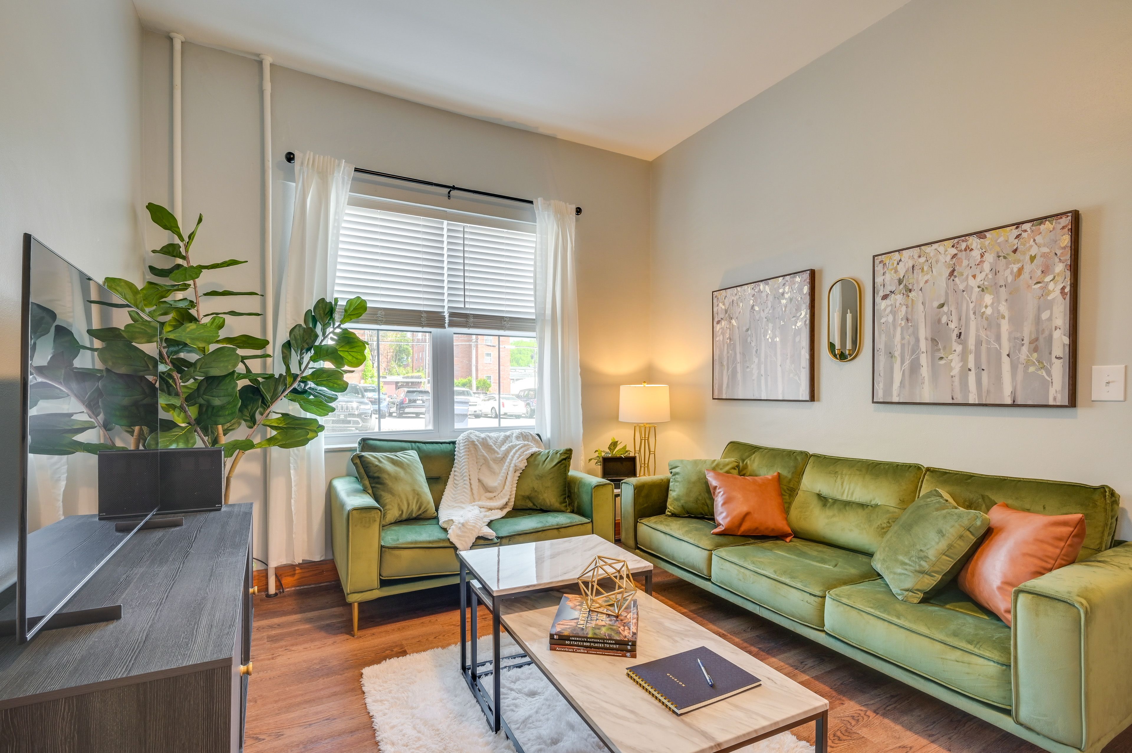 Bedford Vacation Rental | 2BR | 1BA | 1,400 Sq Ft | 3 Exterior Steps Required