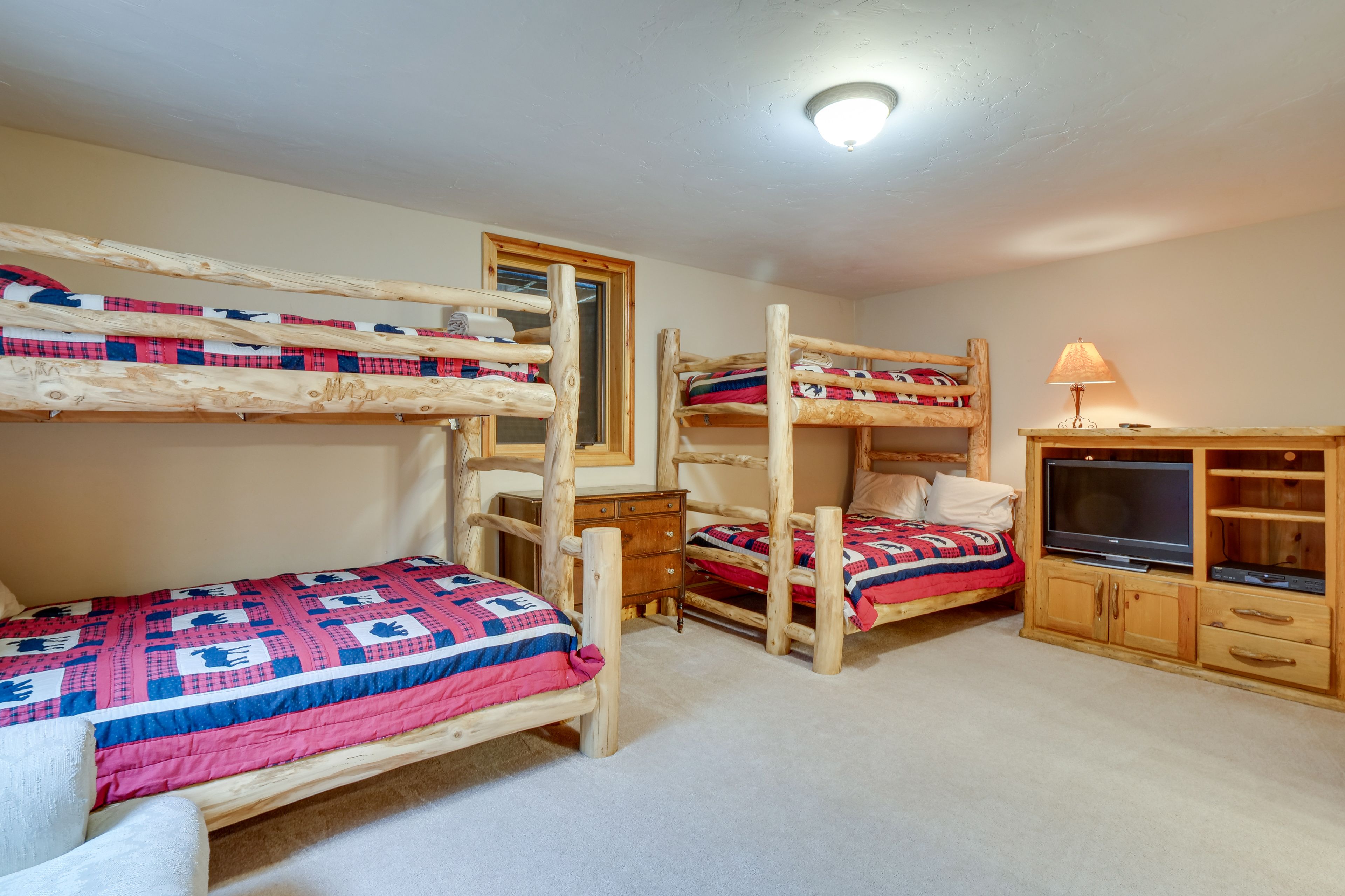 Bedroom 3 | 2 Twin/Full Bunk Beds | En-Suite Bathroom