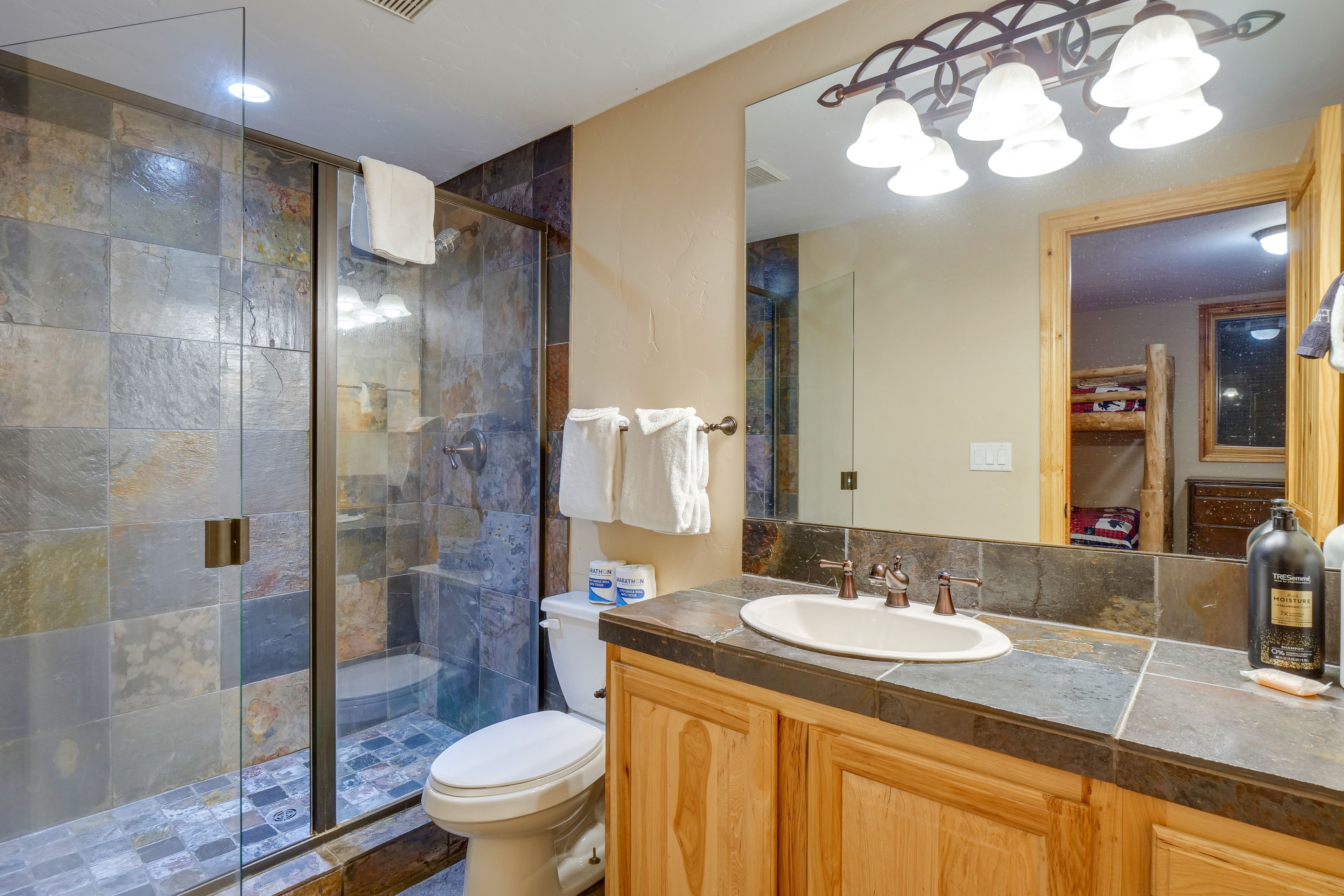 En-Suite Bathroom