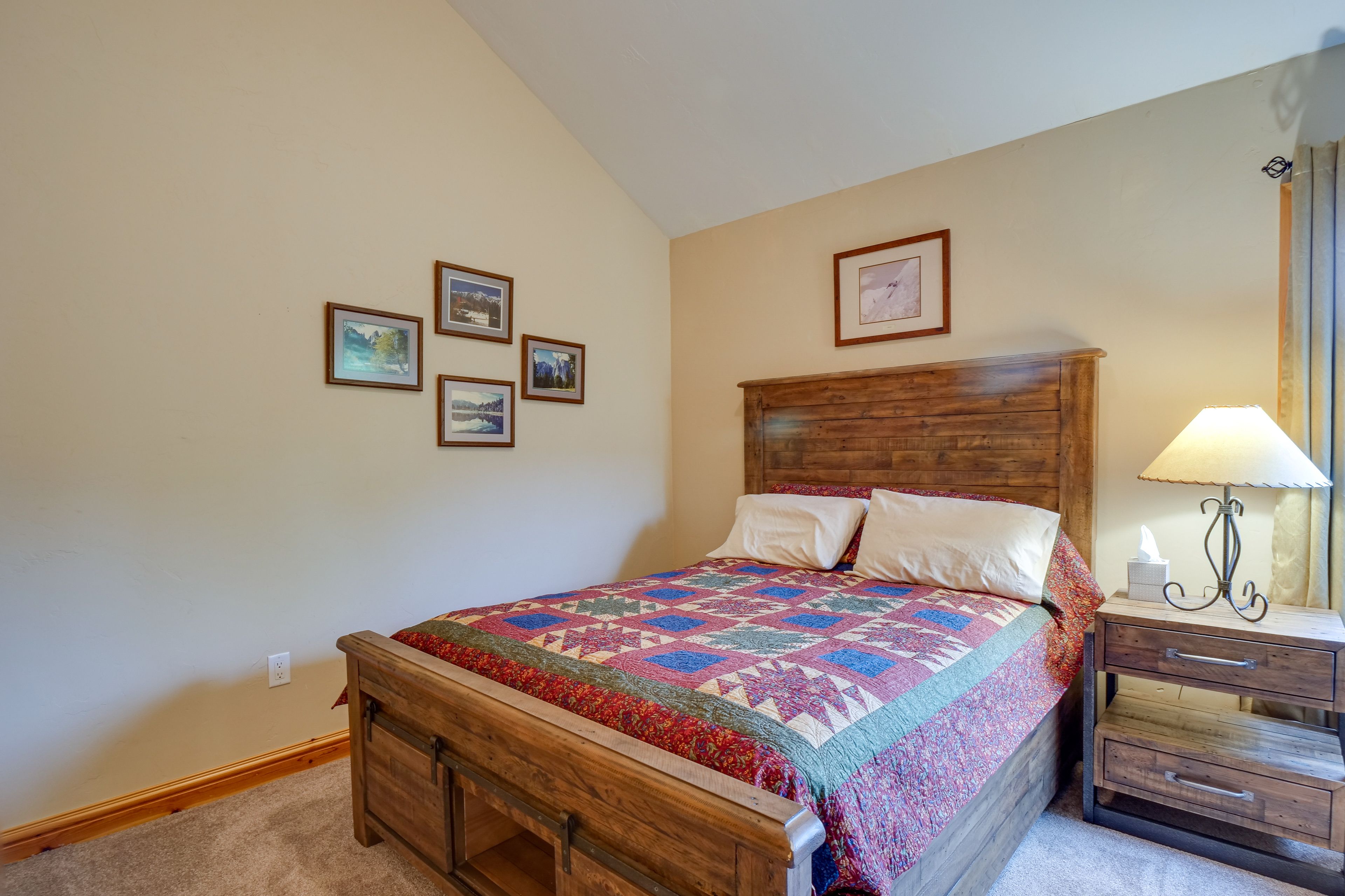 Bedroom 2 | Queen Bed | Linens Provided
