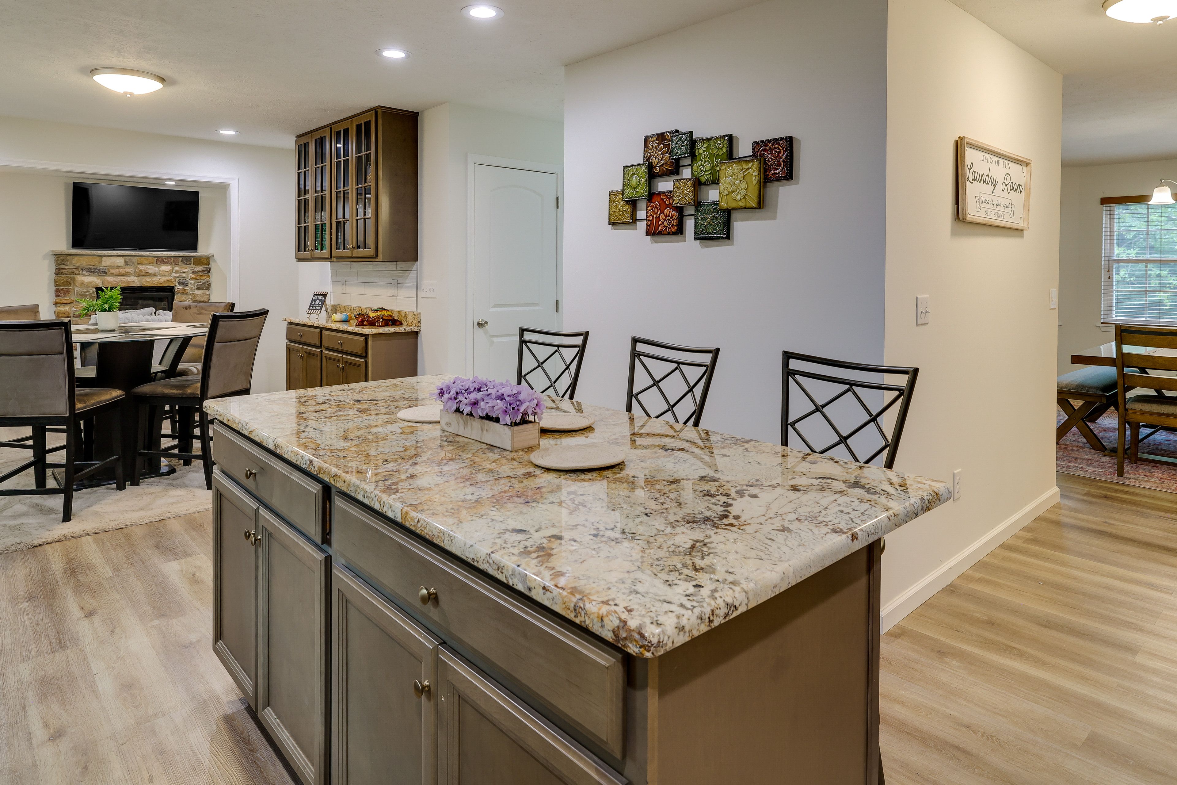 Breakfast Bar