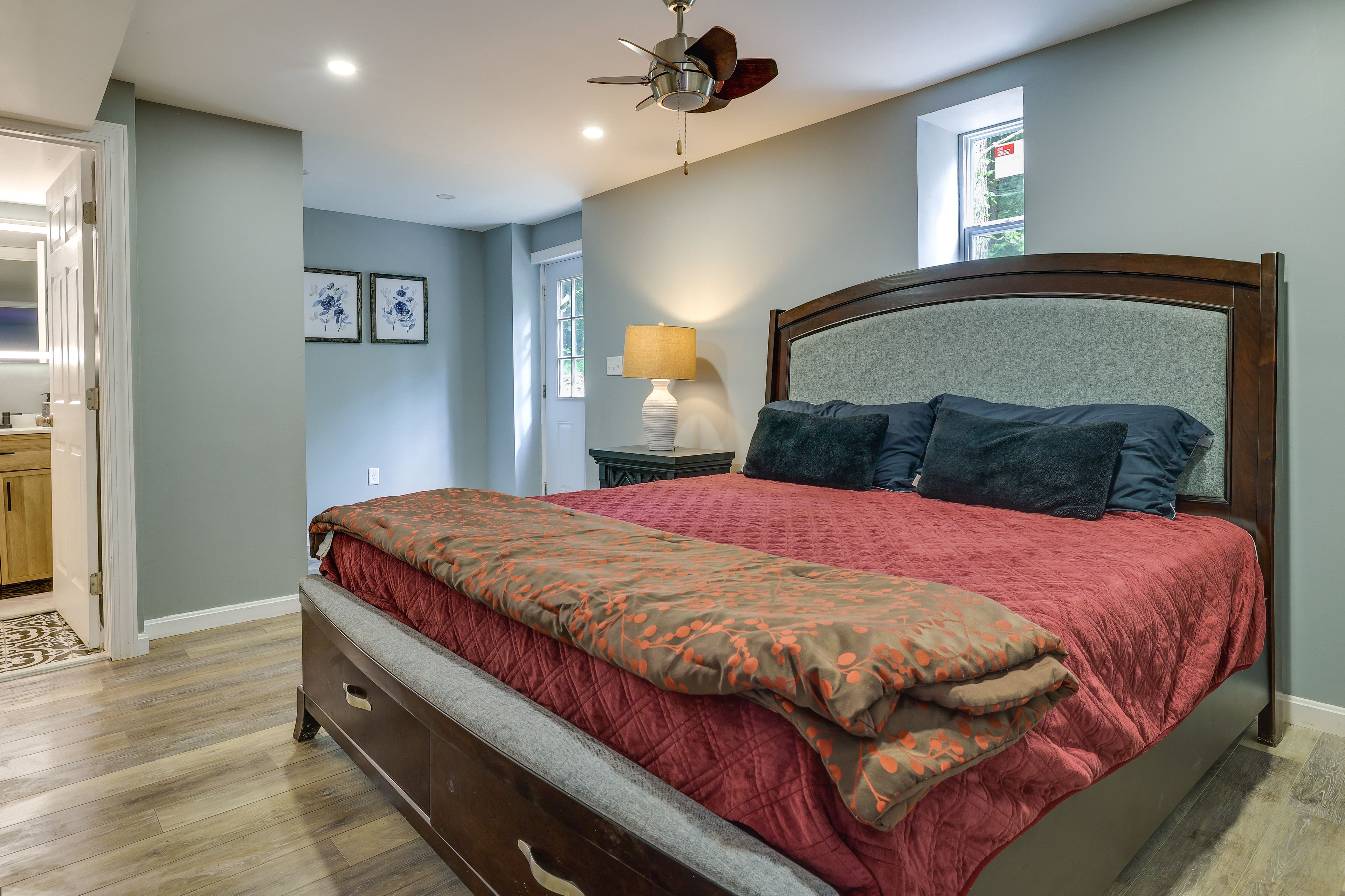Bedroom 5 | King Bed | Basement