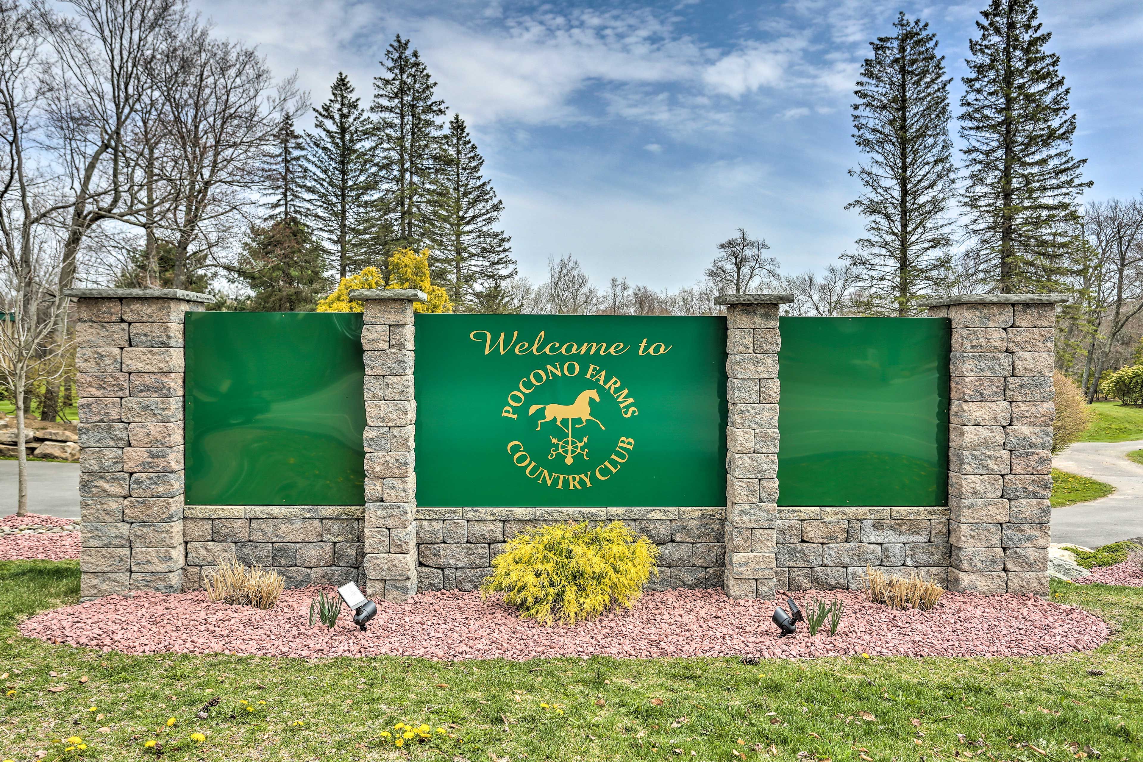 Pocono Farms Country Club Amenities | Clubhouse