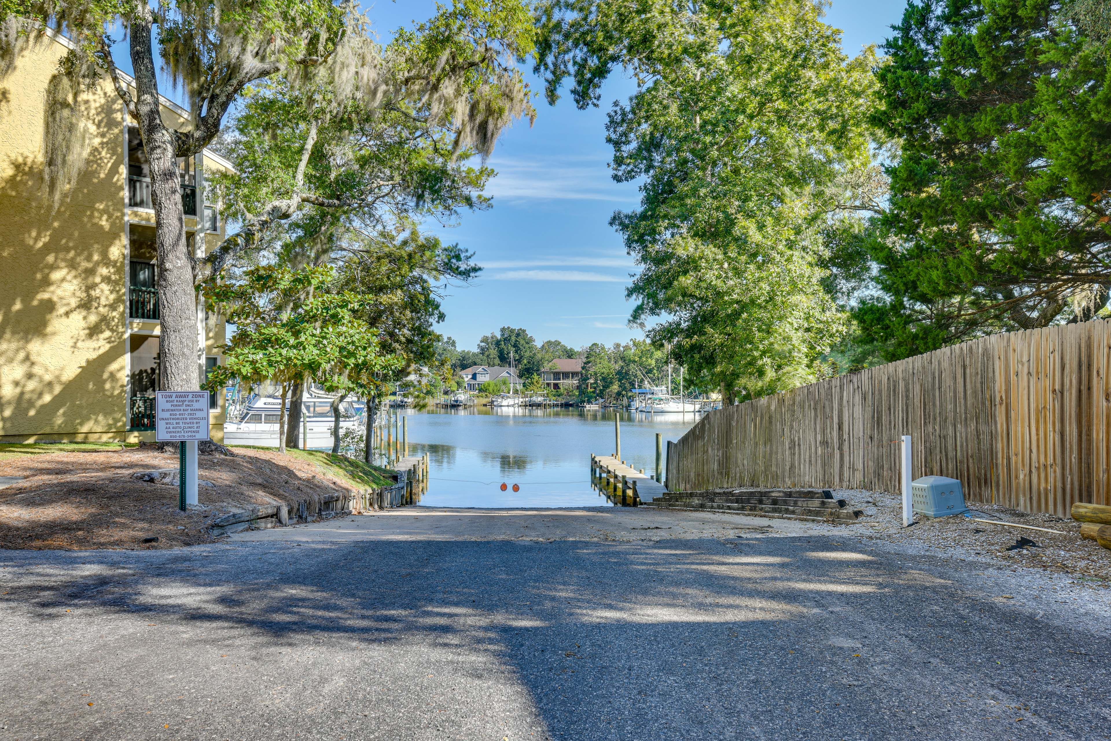 Community Amenities | Boat Ramp