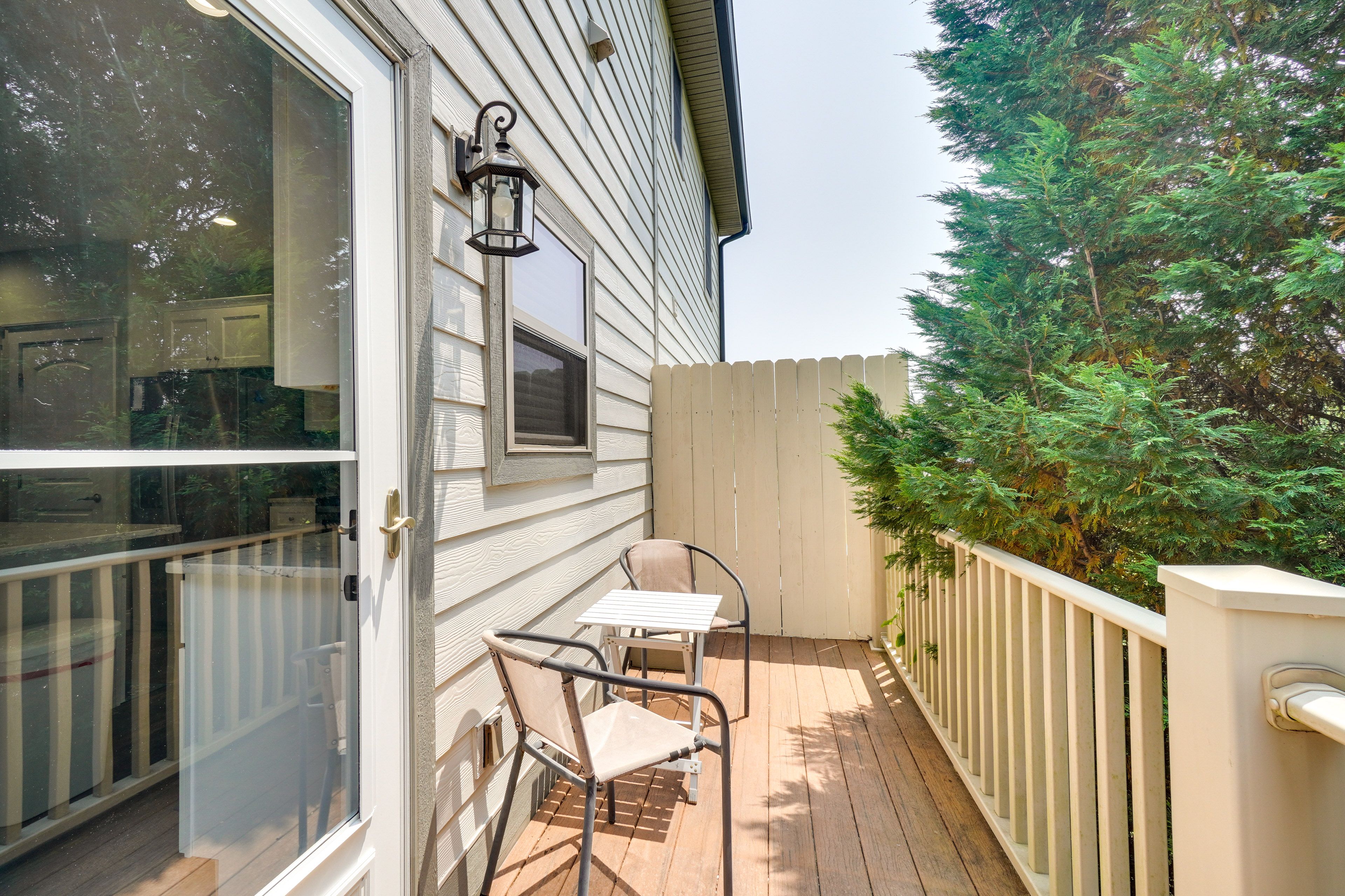 Balcony | Gas Grill | Propane Provided