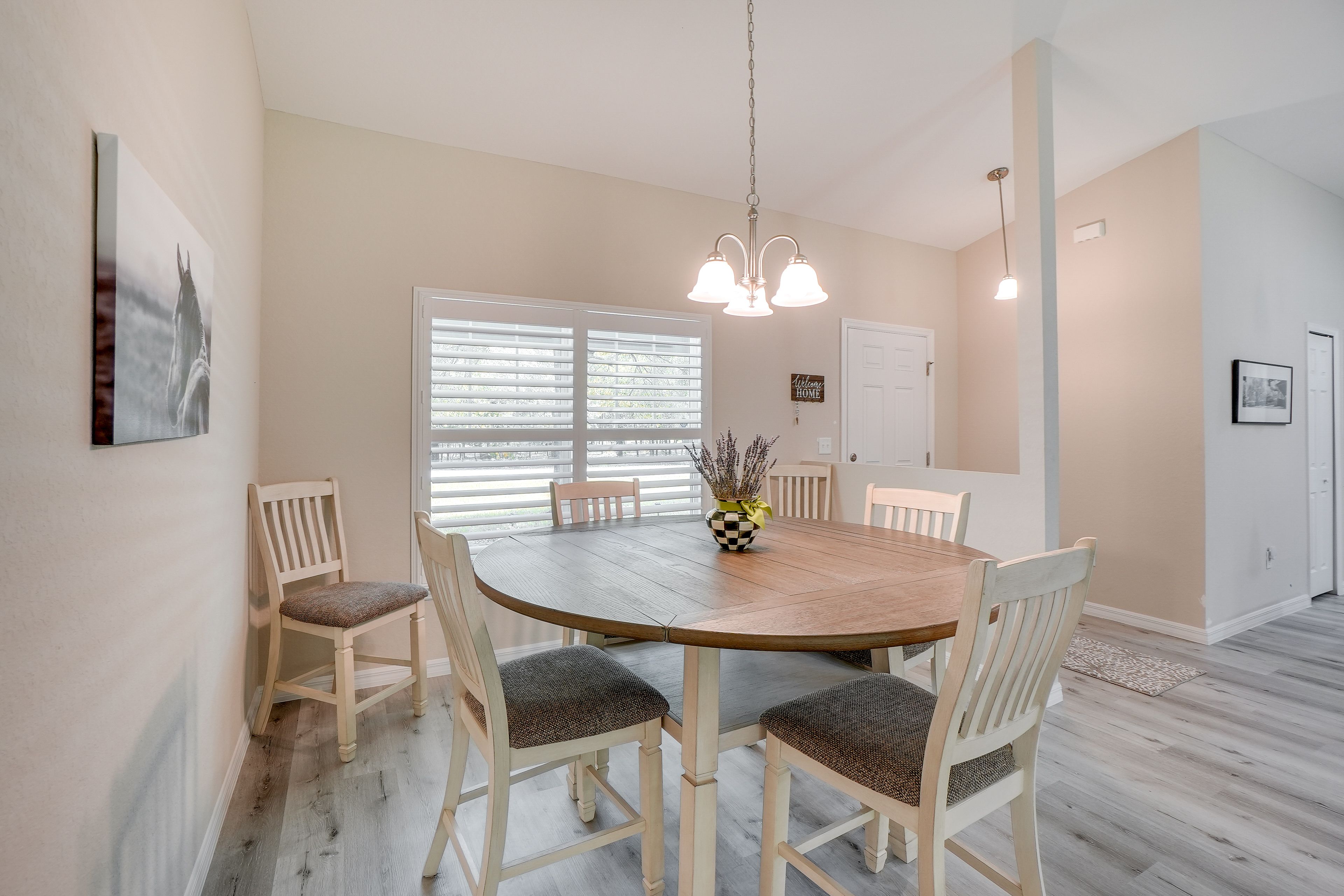 Dining Area | Dining Table | Dishware/Flatware