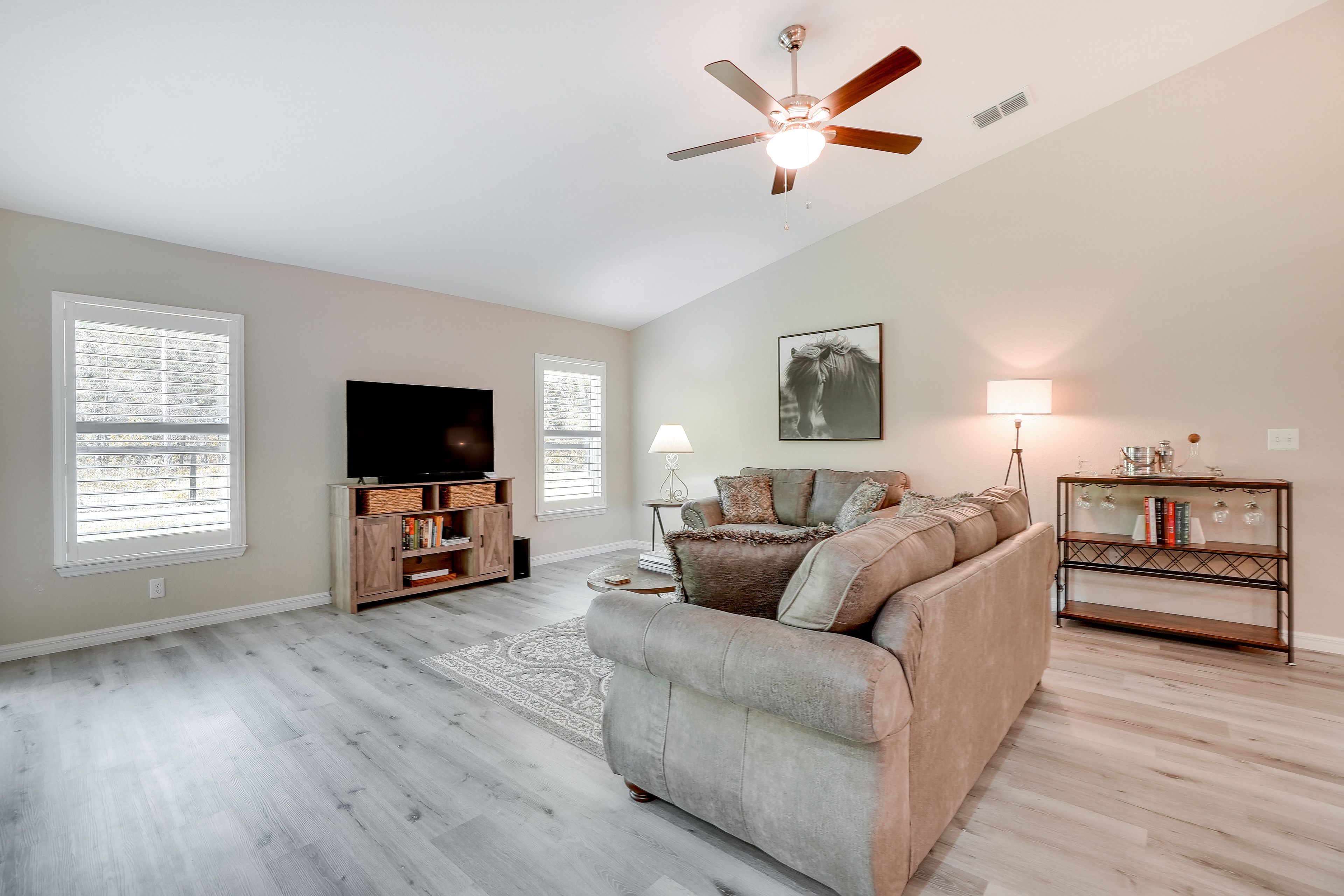 Living Room | Smart TV | Ceiling Fans | Books
