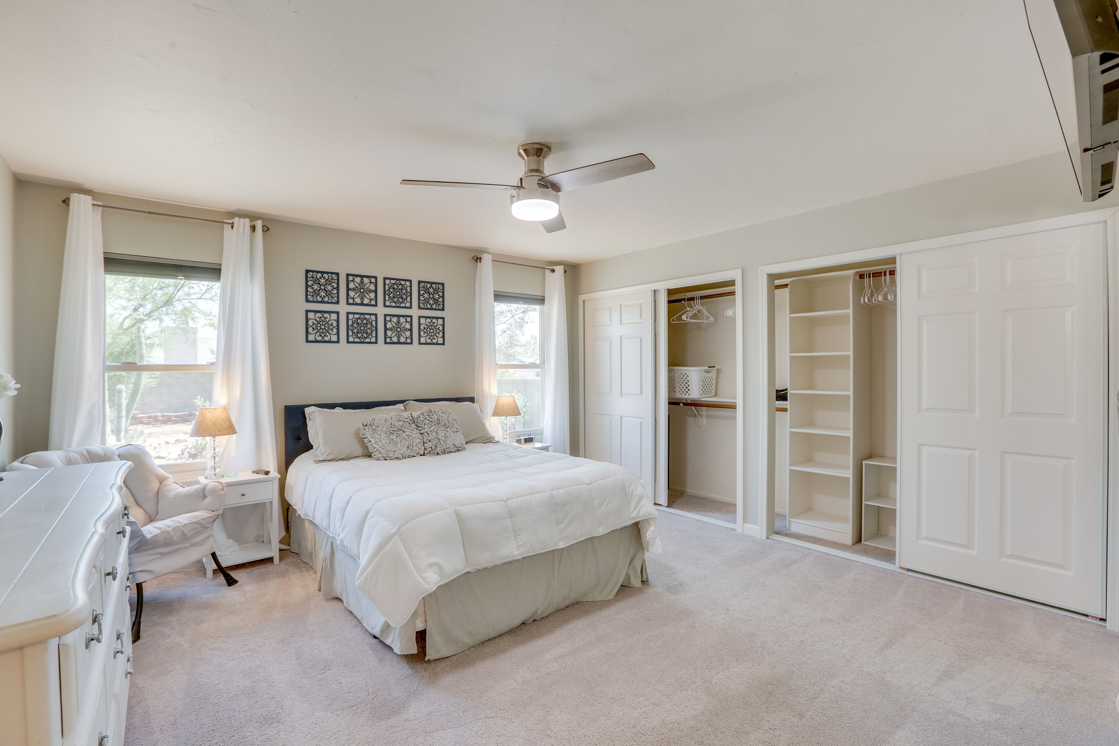 Bedroom 1 | Queen Bed | En-Suite Bathroom