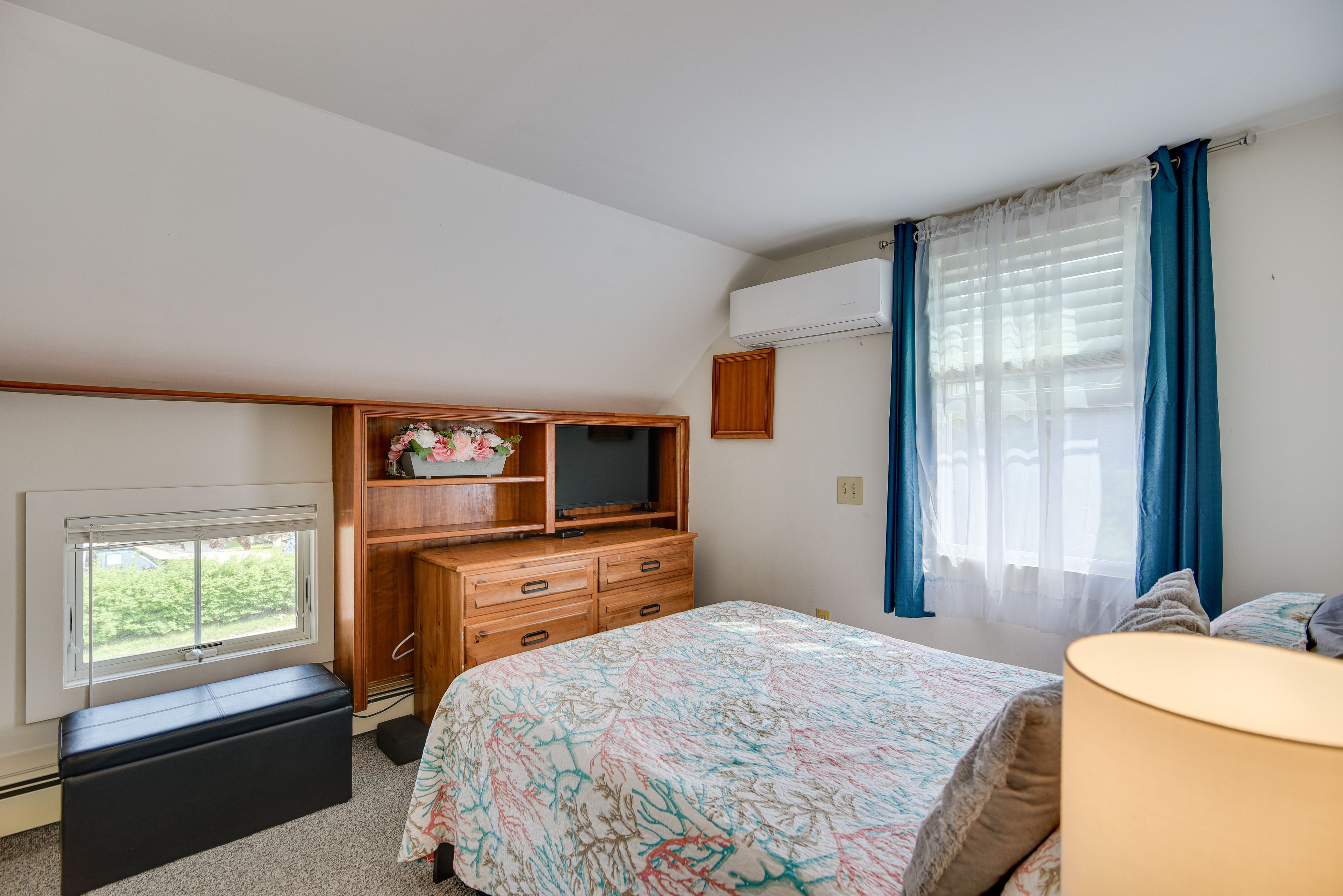 Bedroom 2 | Queen Bed | 2nd Floor