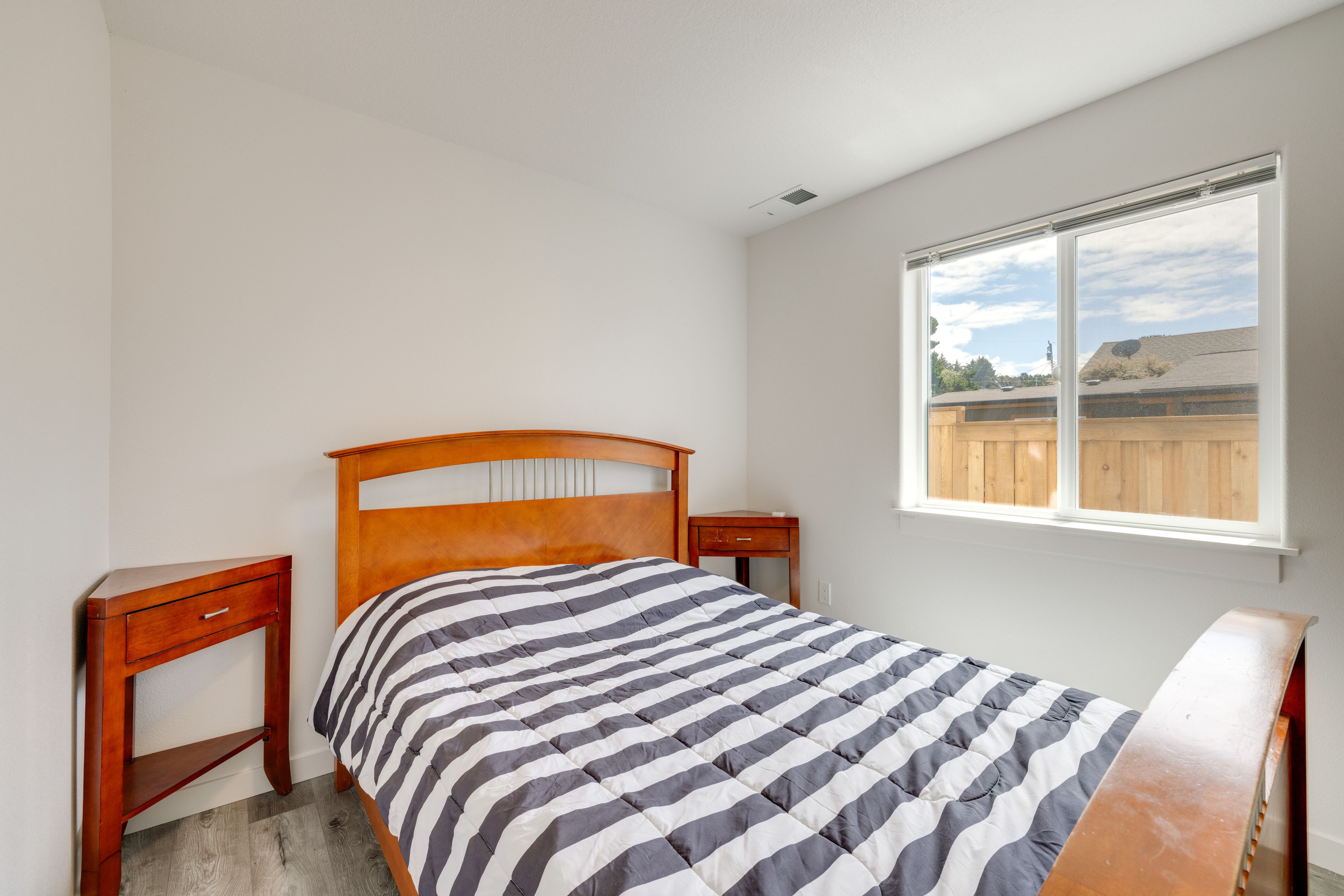 Bedroom 3 | Full Bed