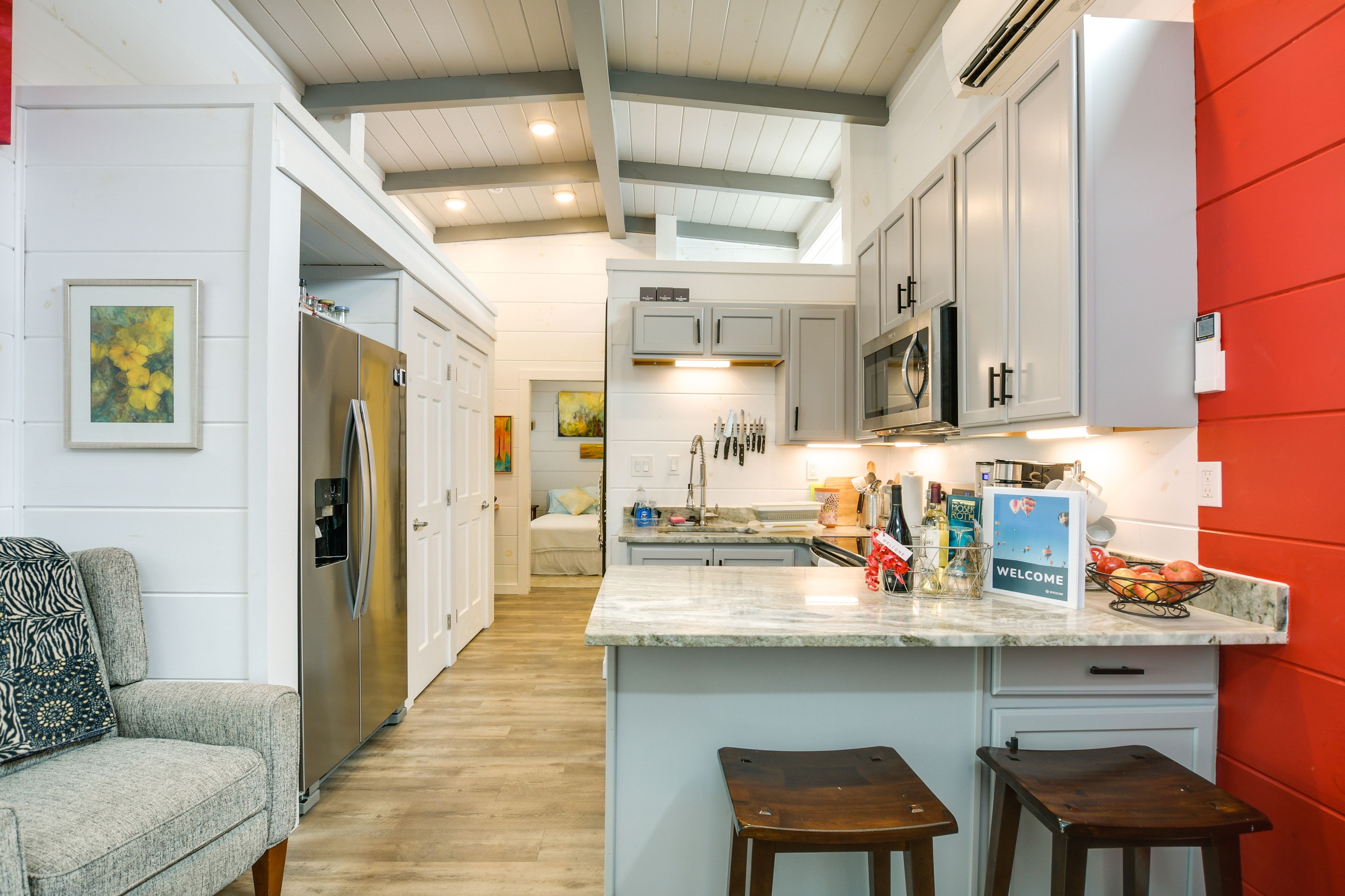 Kitchen | Equipped w/ Cooking Basics | Breakfast Bar