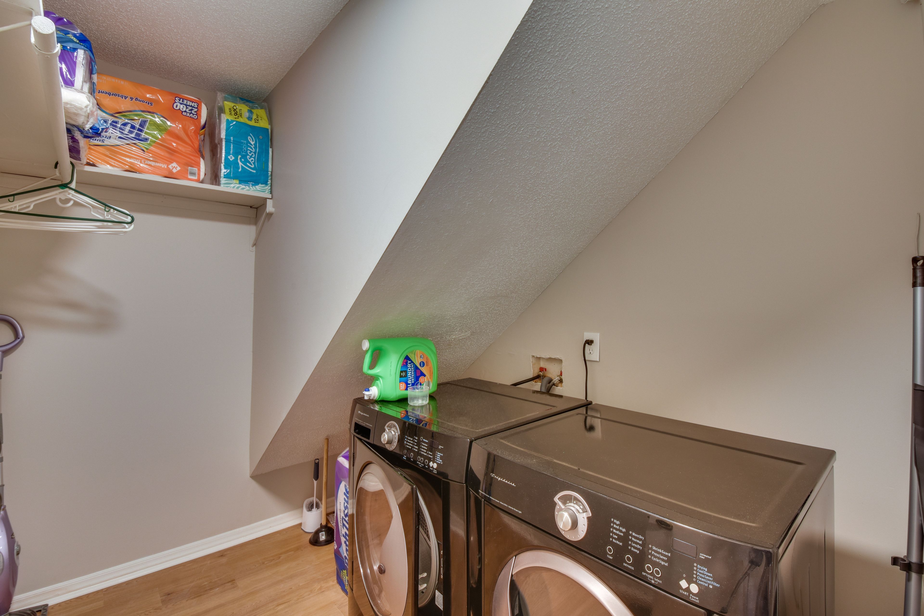 Washer & Dryer