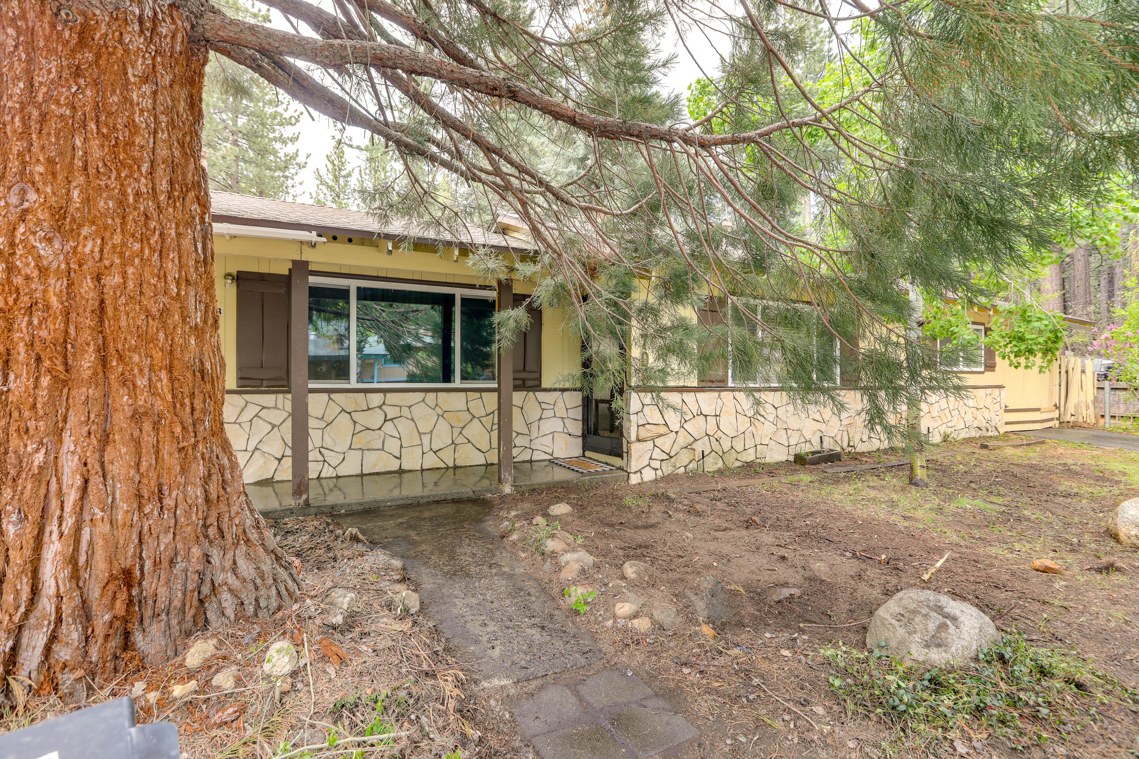 Duplex Exterior | Garage (1 Vehicle) | Driveway (1 Vehicle) | No Street Parking