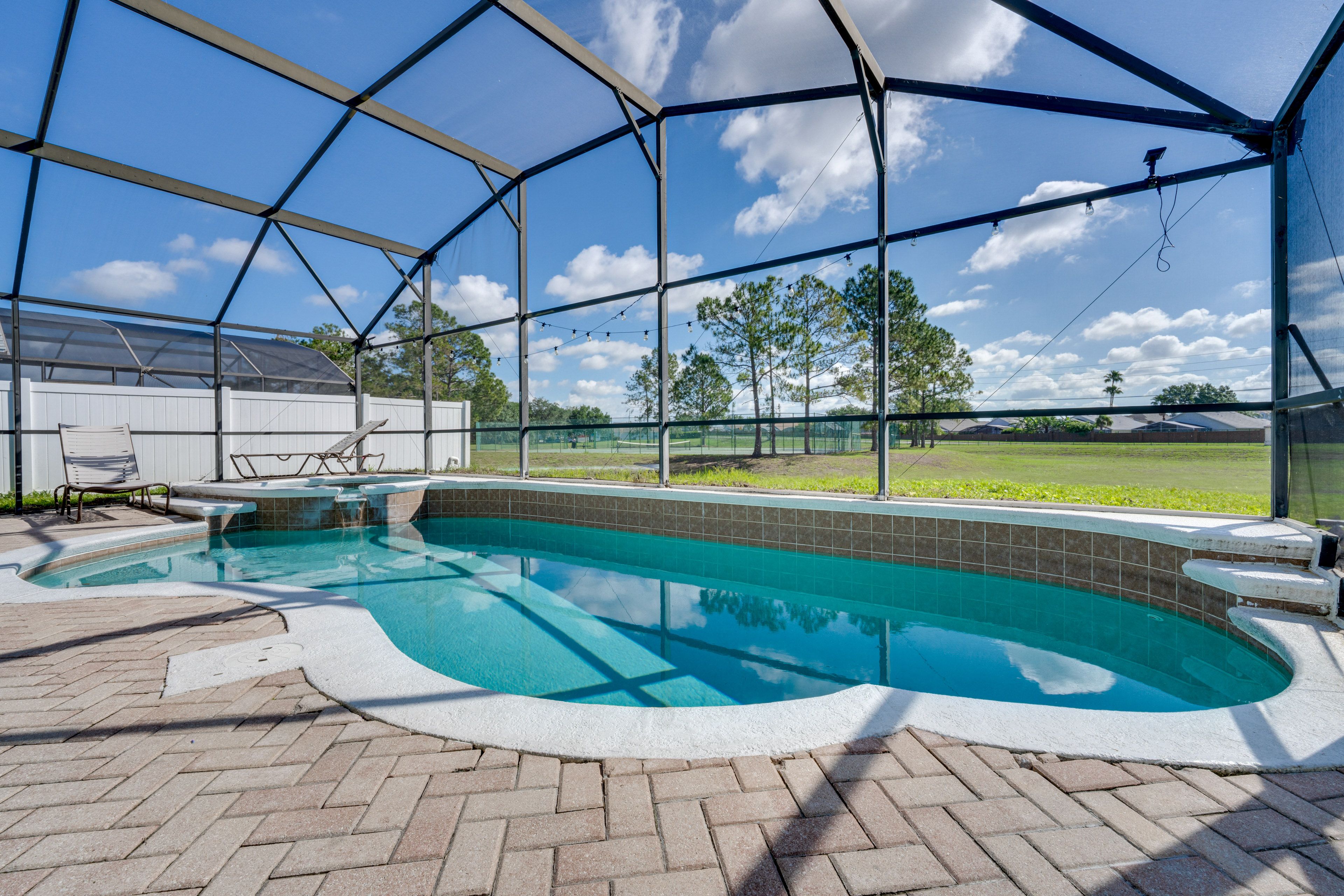 Kissimmee Vacation Rental | 4BR | 3BA | 1,700 Sq Ft | 2 Steps Required