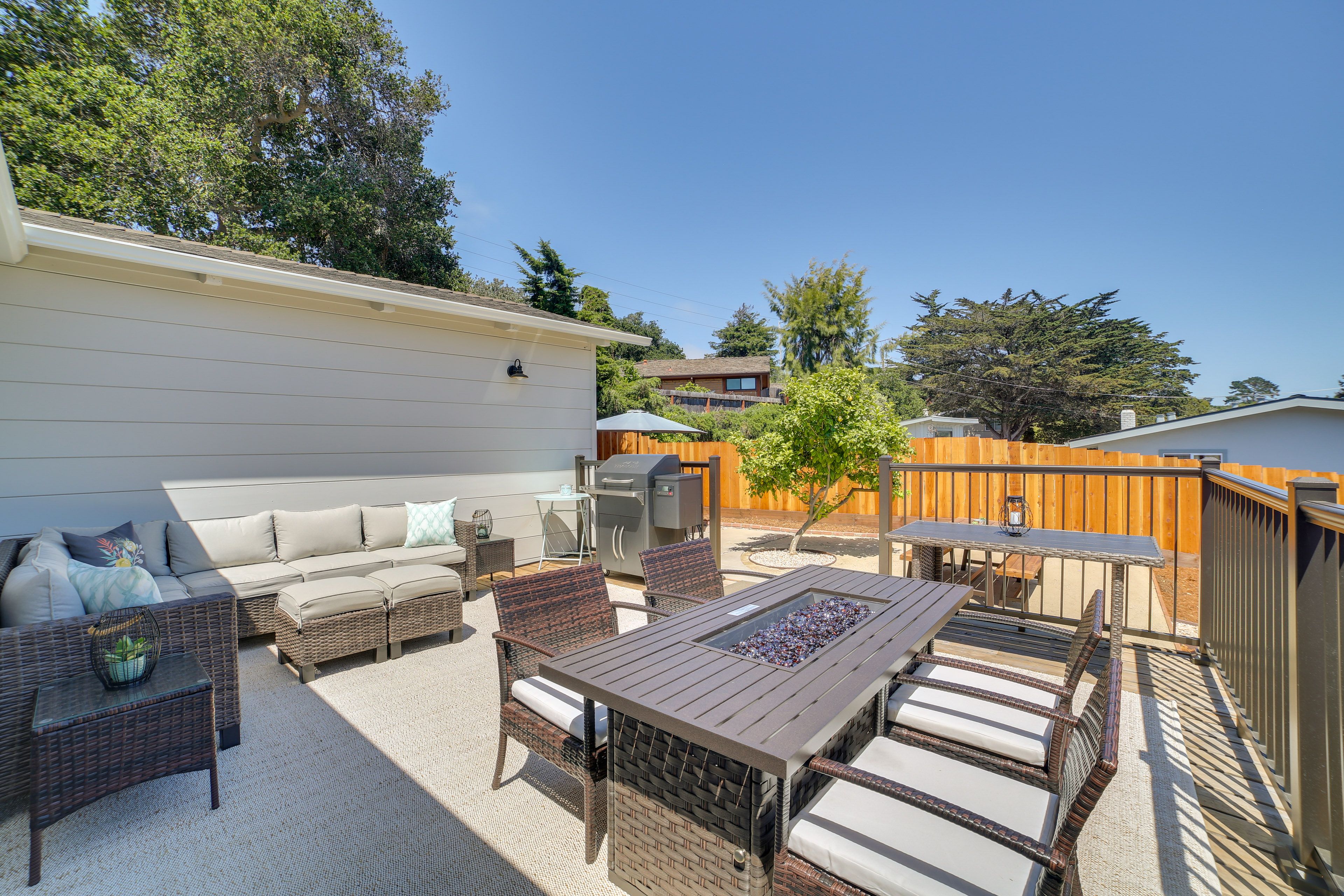 Deck | Grill | Tabletop Fire Pit | Outdoor Seating