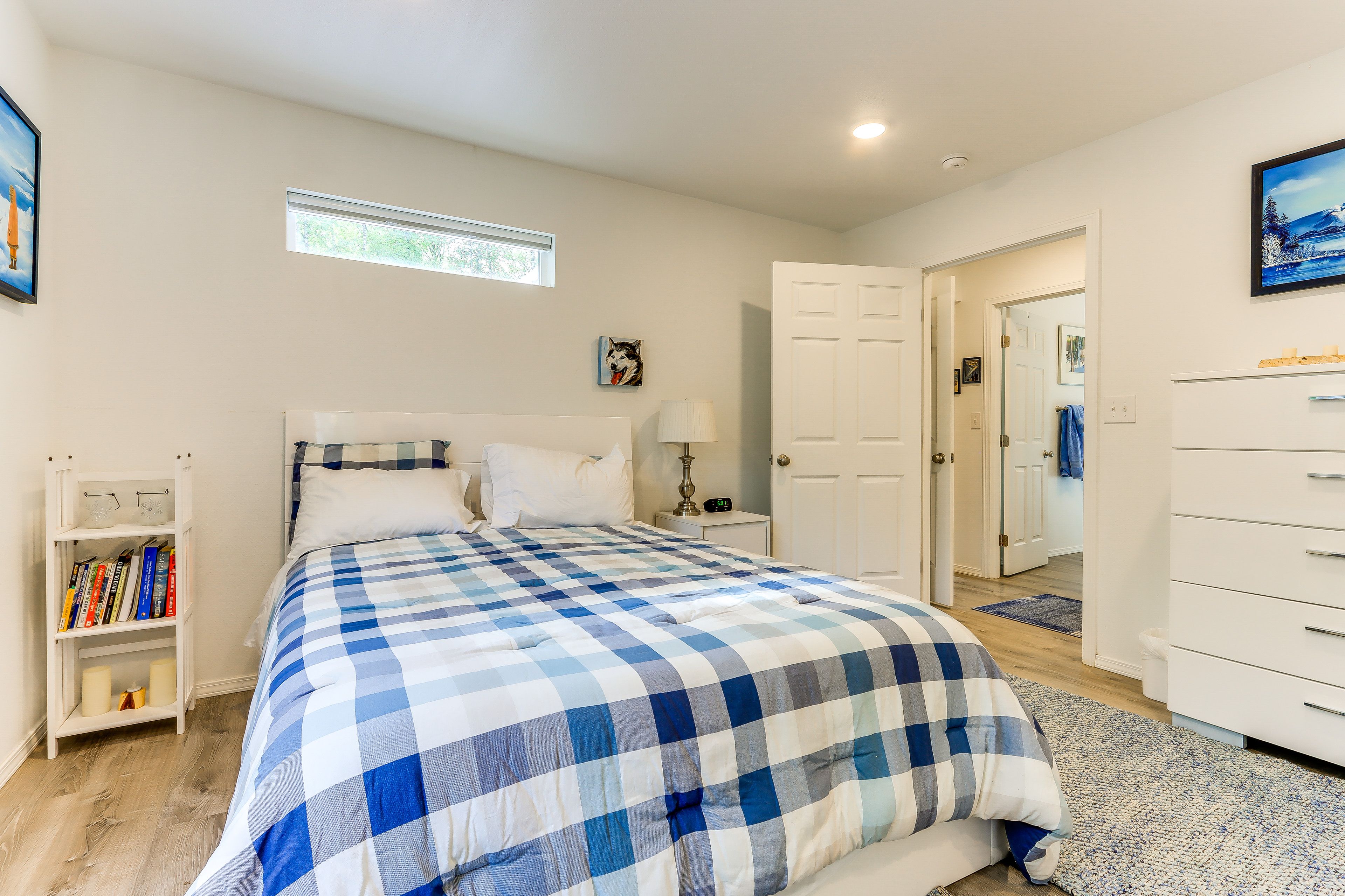 Bedroom 1 | Queen Bed | Linens Provided