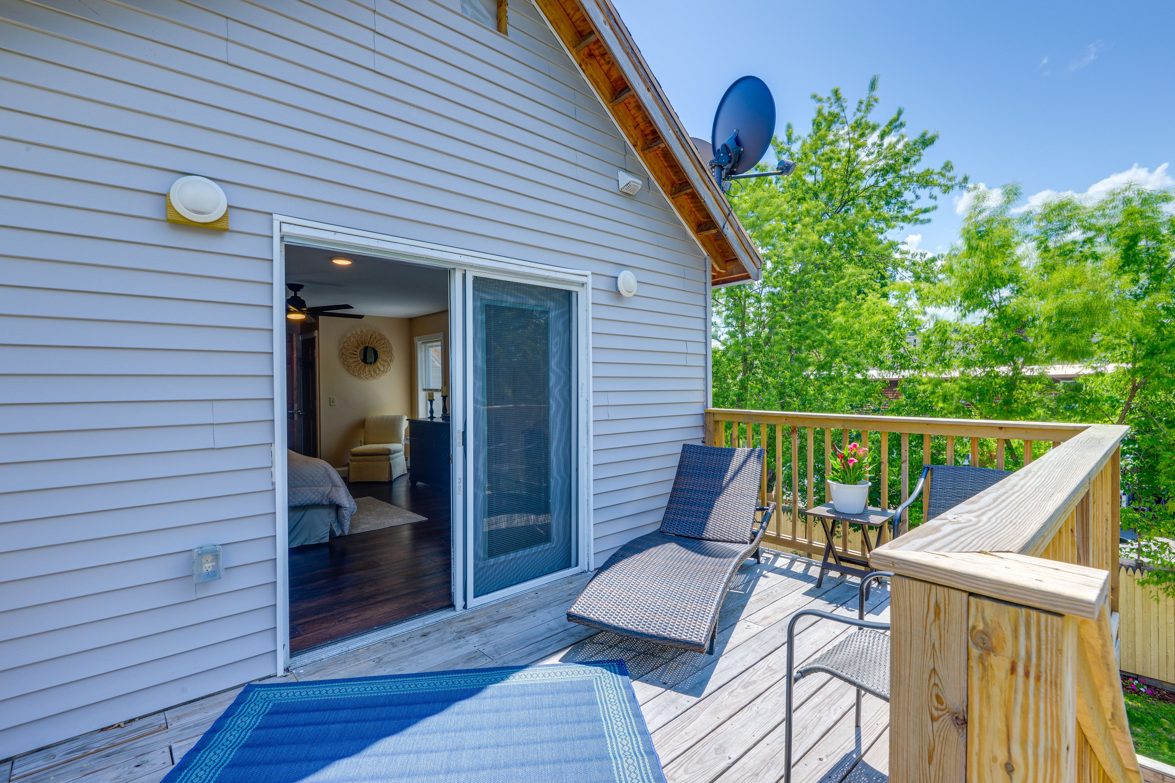 Walk-Out Deck