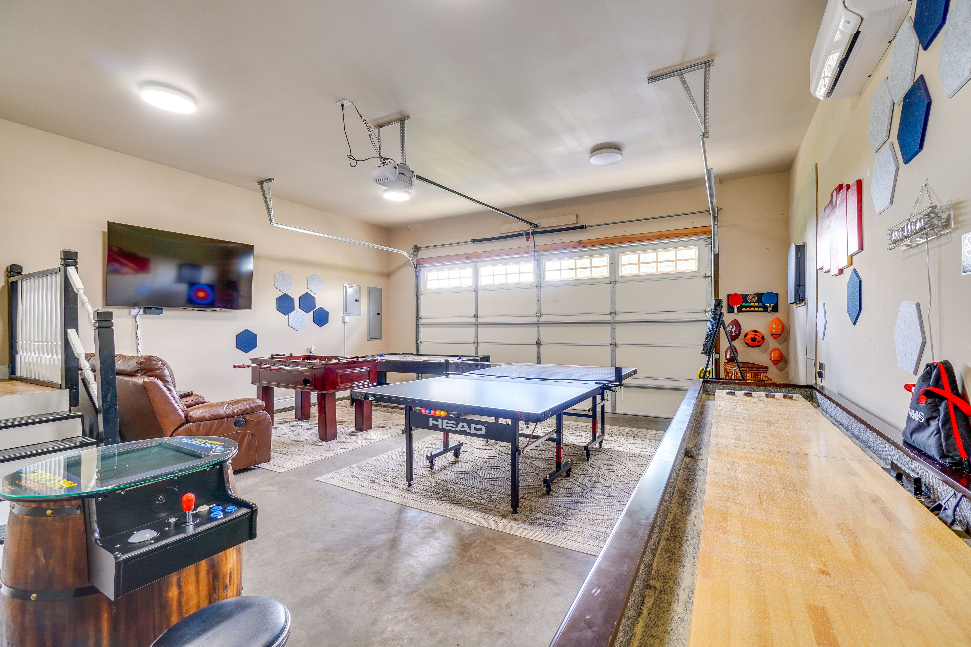 Game Room | 1st Level