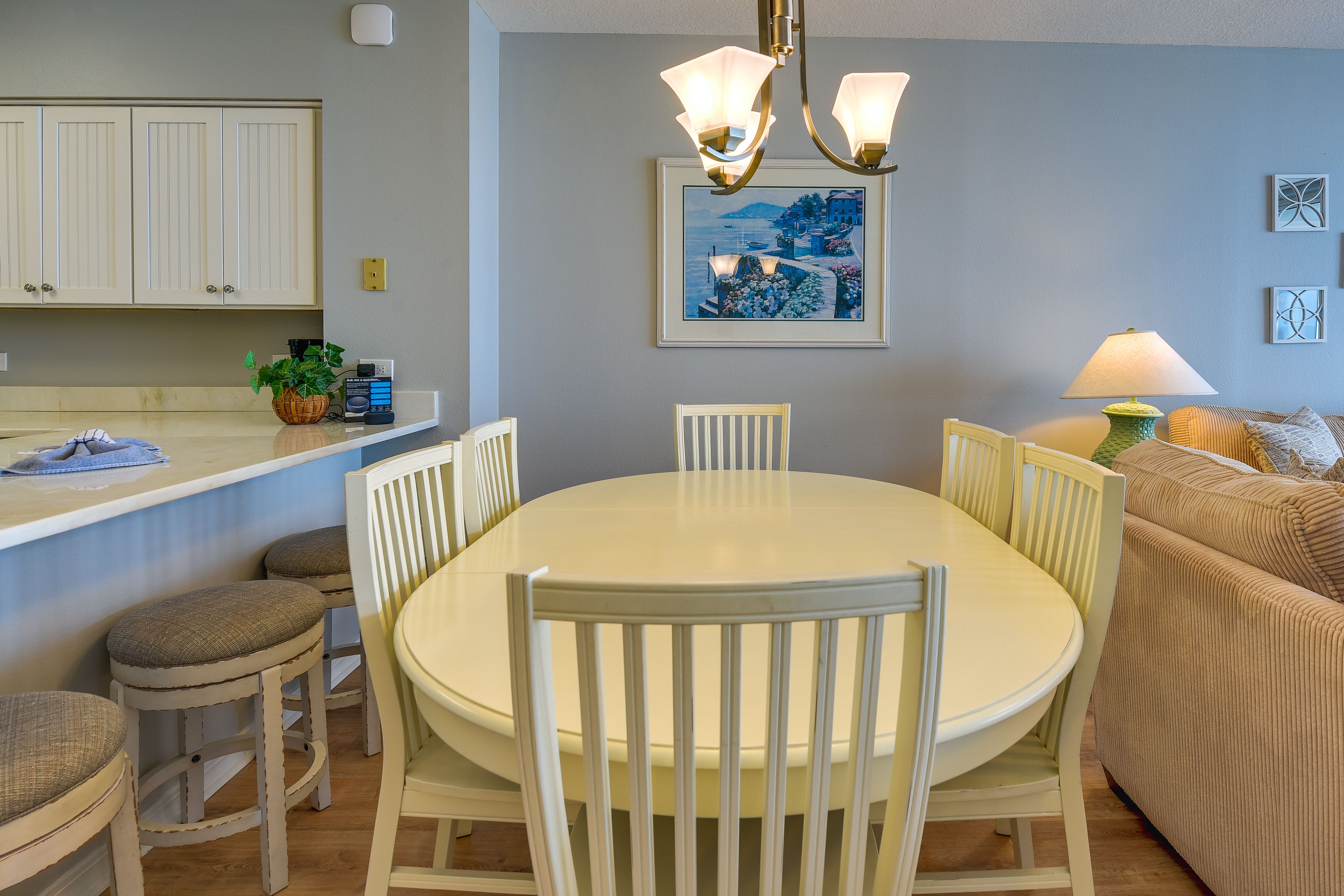 Dining Room | Fully Equipped Kitchen | Cooking Basics