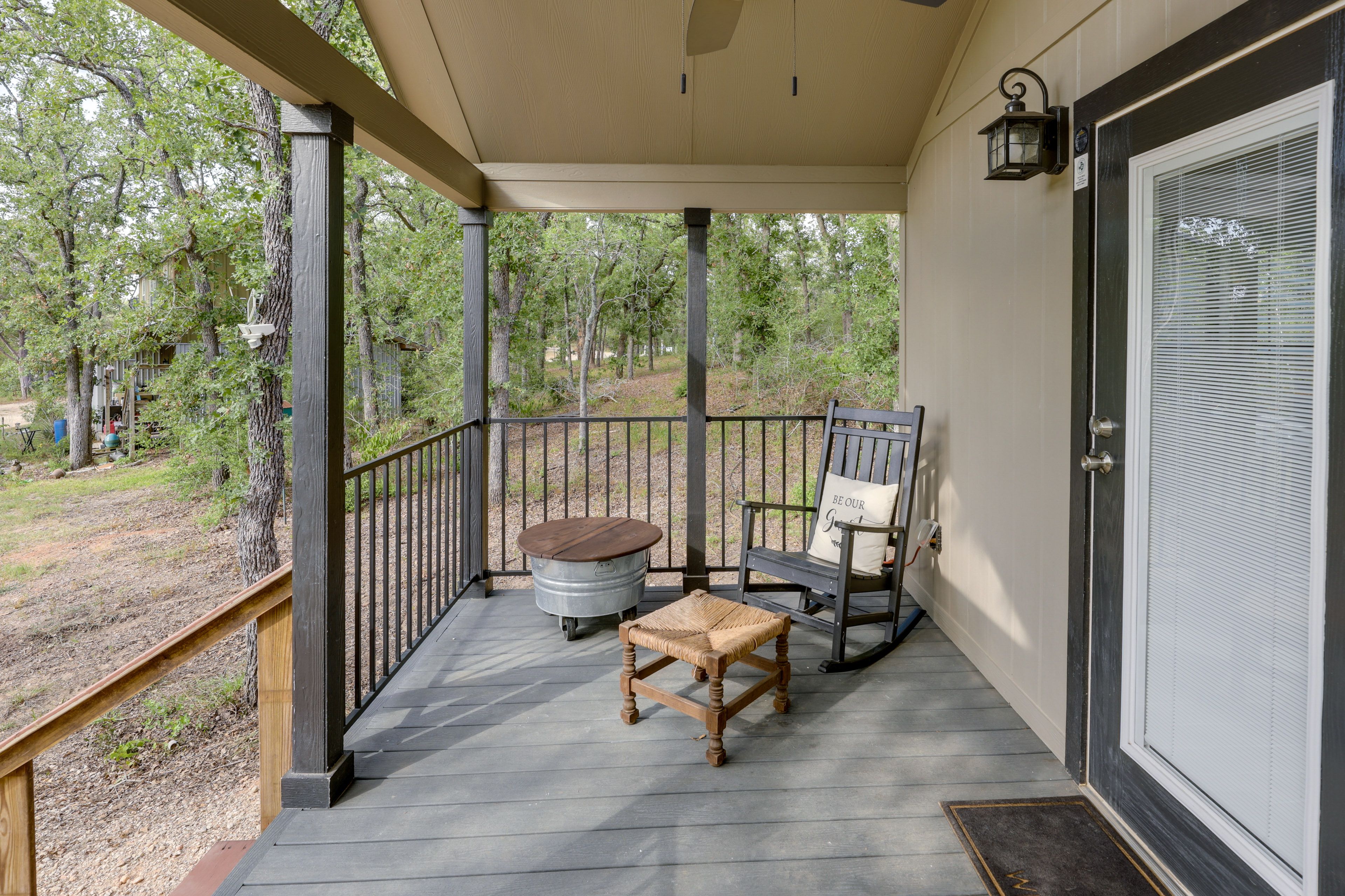 Front Porch | Outdoor Seating