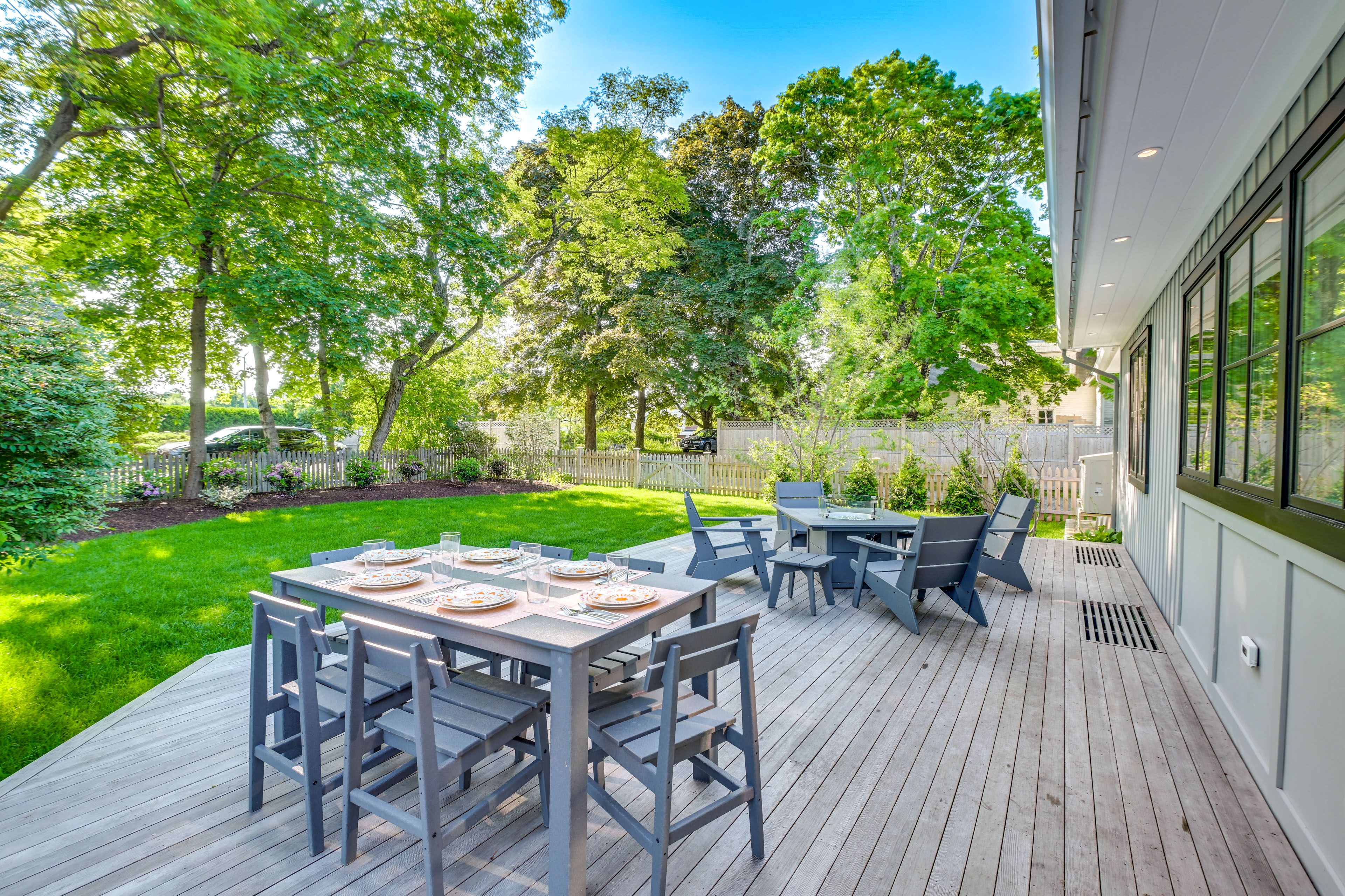 Deck | Gas Fire Table | Fenced Yard