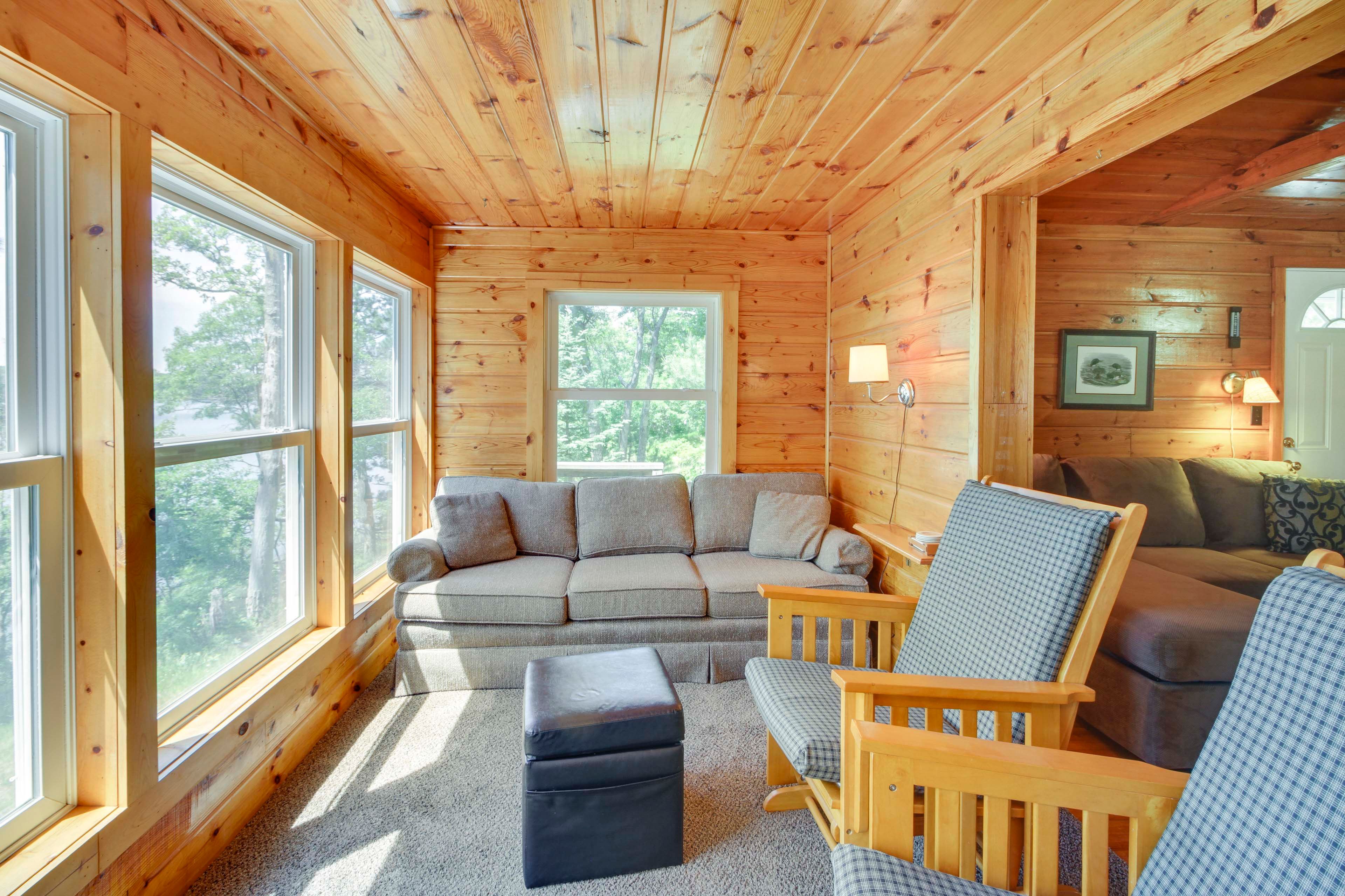 Lake Room