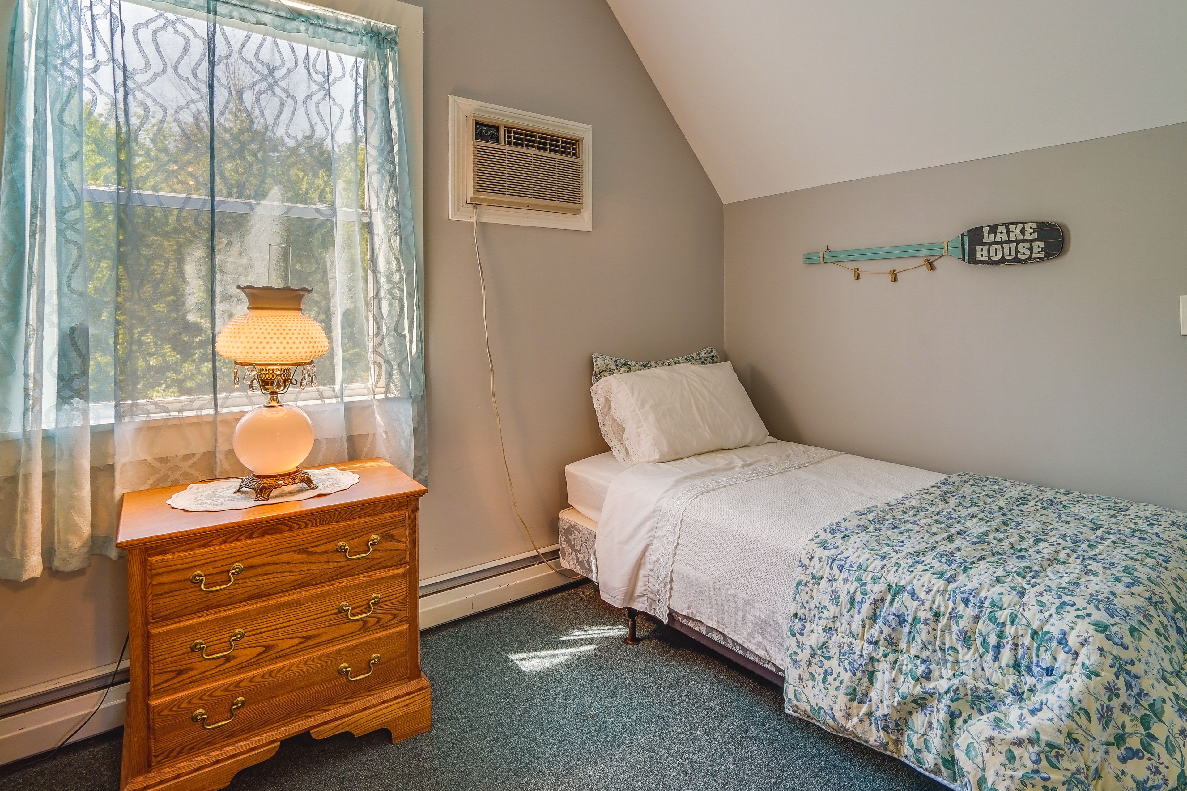 Bedroom 2 | Twin Bunk Bed | Twin Bed | 2nd Floor
