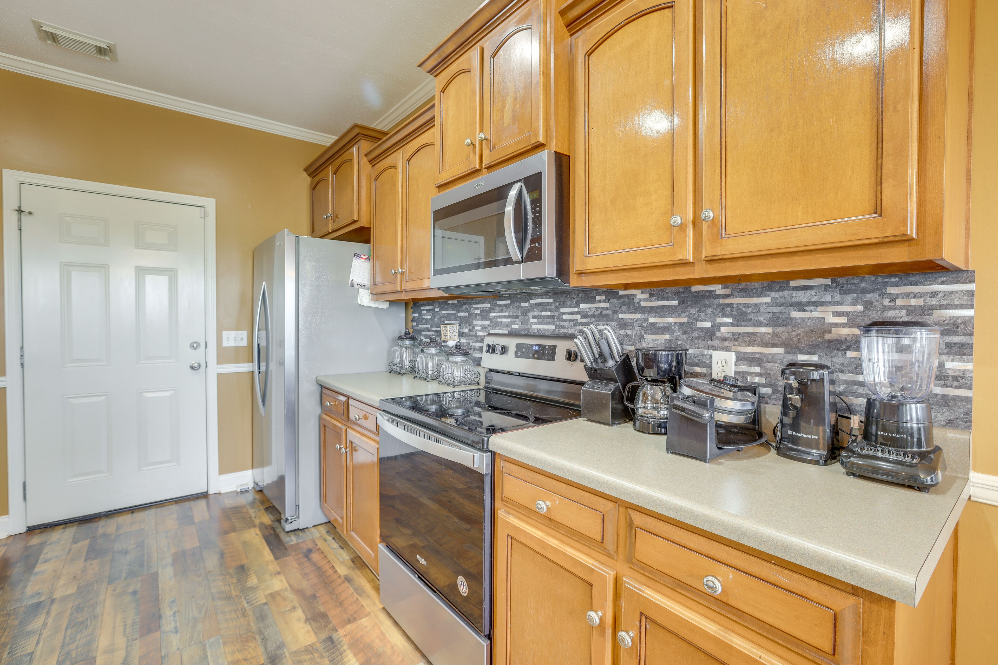 Kitchen | Blender | Crockpot | Drip Coffee Maker | Toaster | Waffle Maker