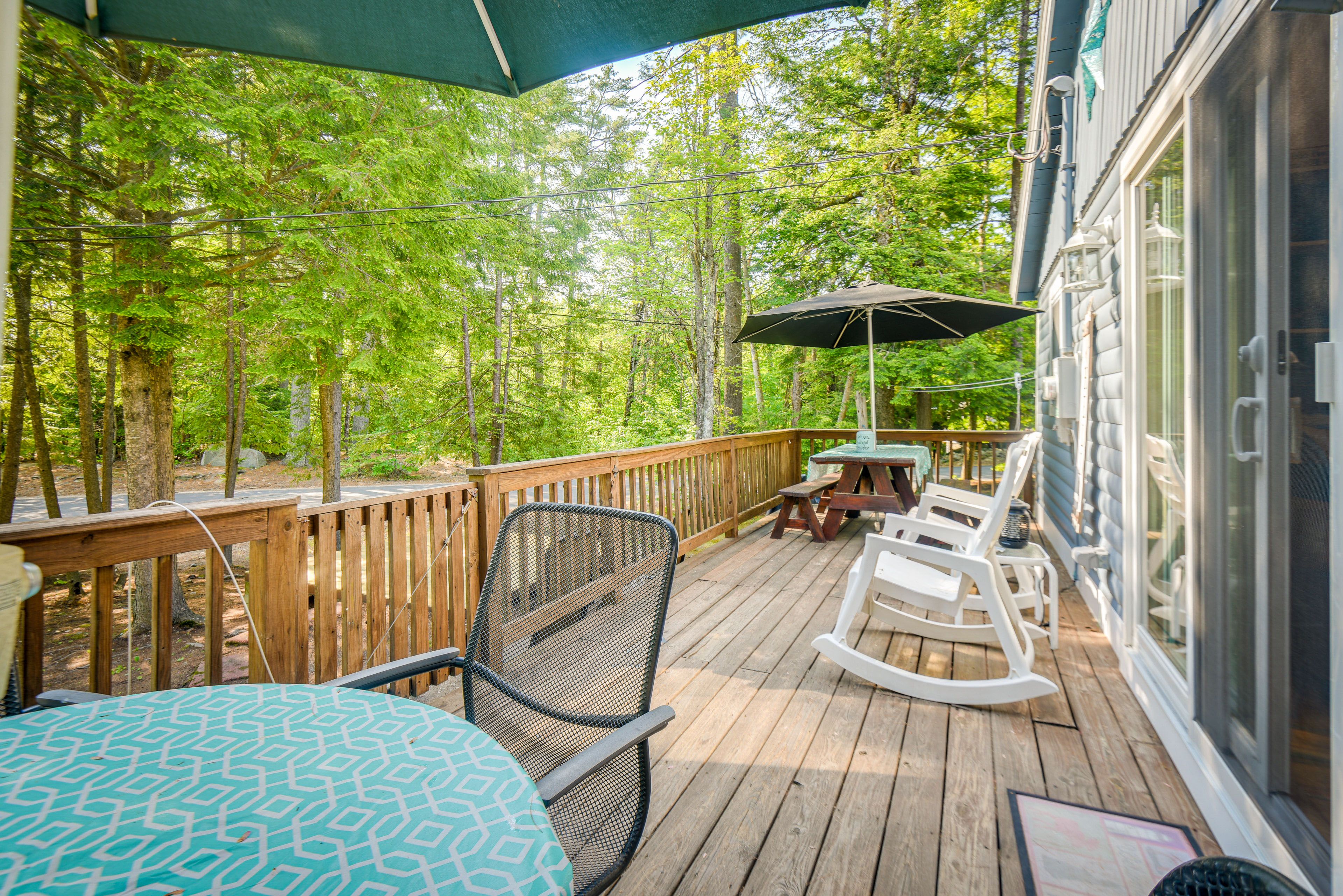 Middleton Vacation Rental | 2BR | 1BA | 685 Sq Ft | Stairs Required to Access