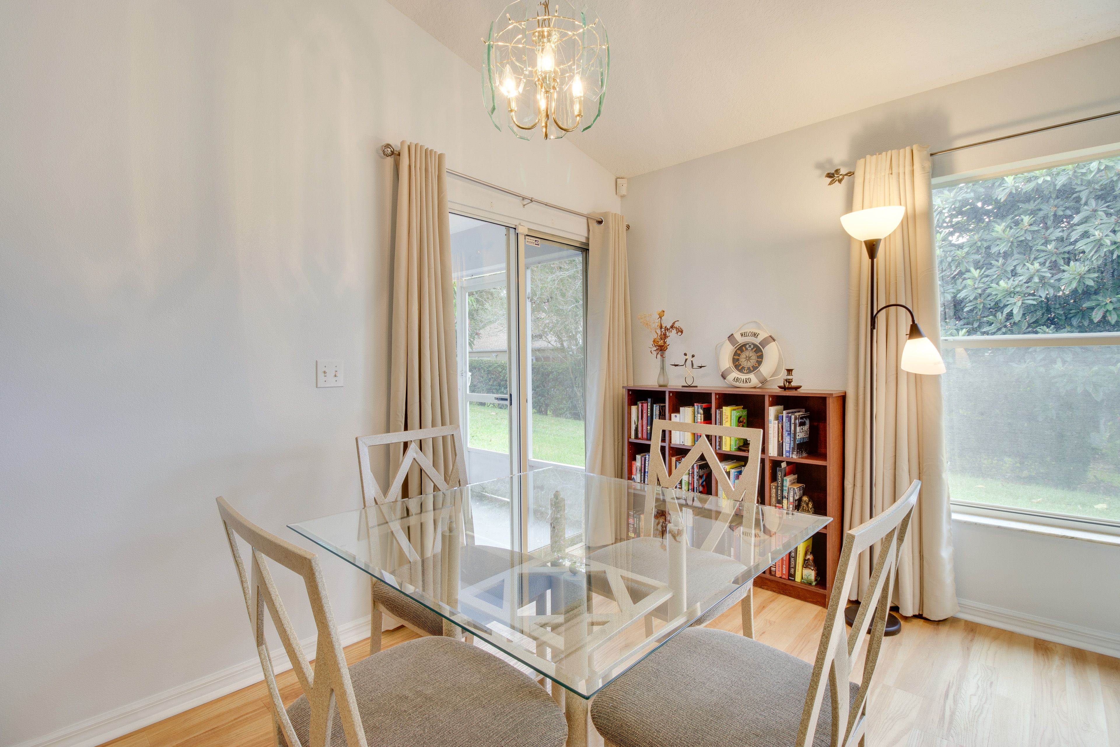 Dining Area | Dishware & Flatware Provided | Breakfast Bar w/ Additional Seating