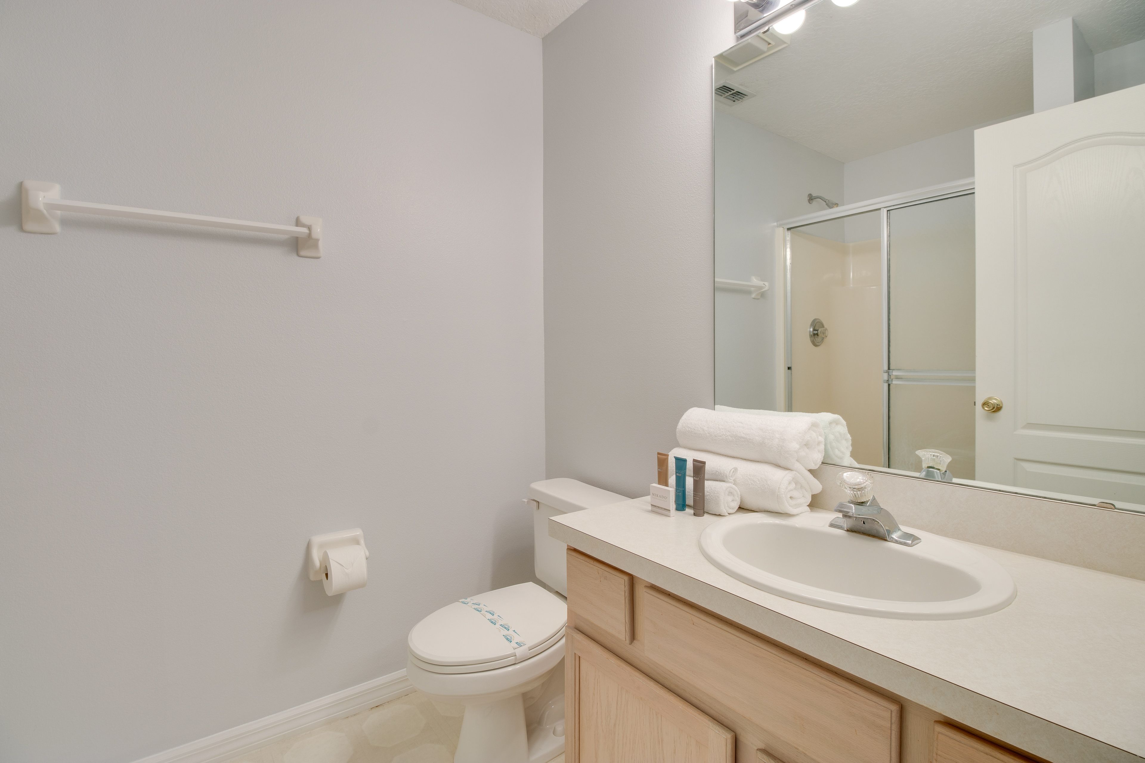 En-Suite Bathroom | Complimentary Toiletries