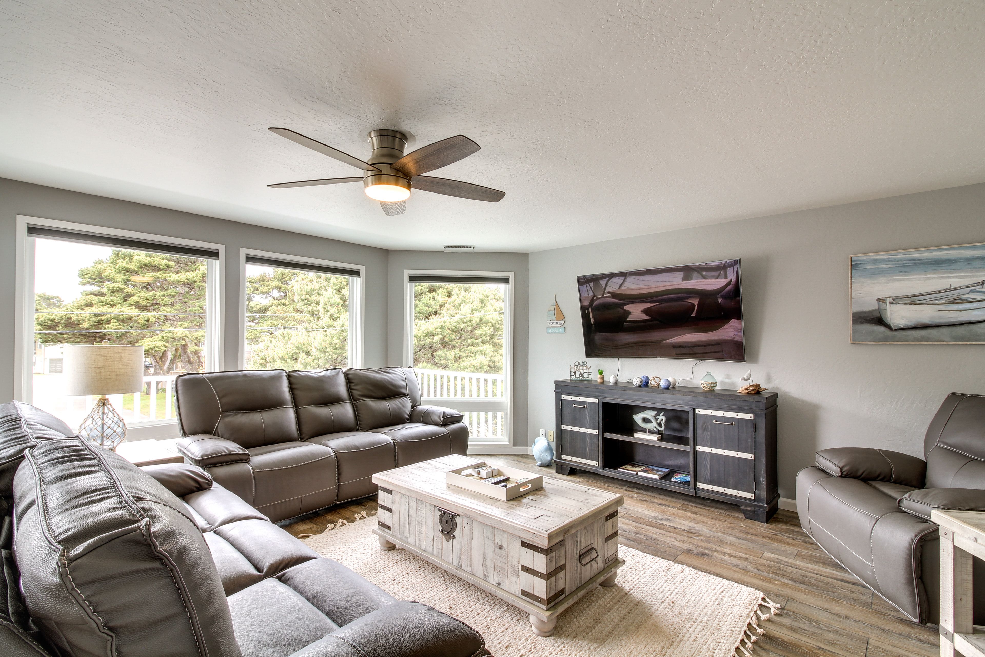 Living Room | Free WiFi | Central A/C & Heating | 2nd-Floor Unit