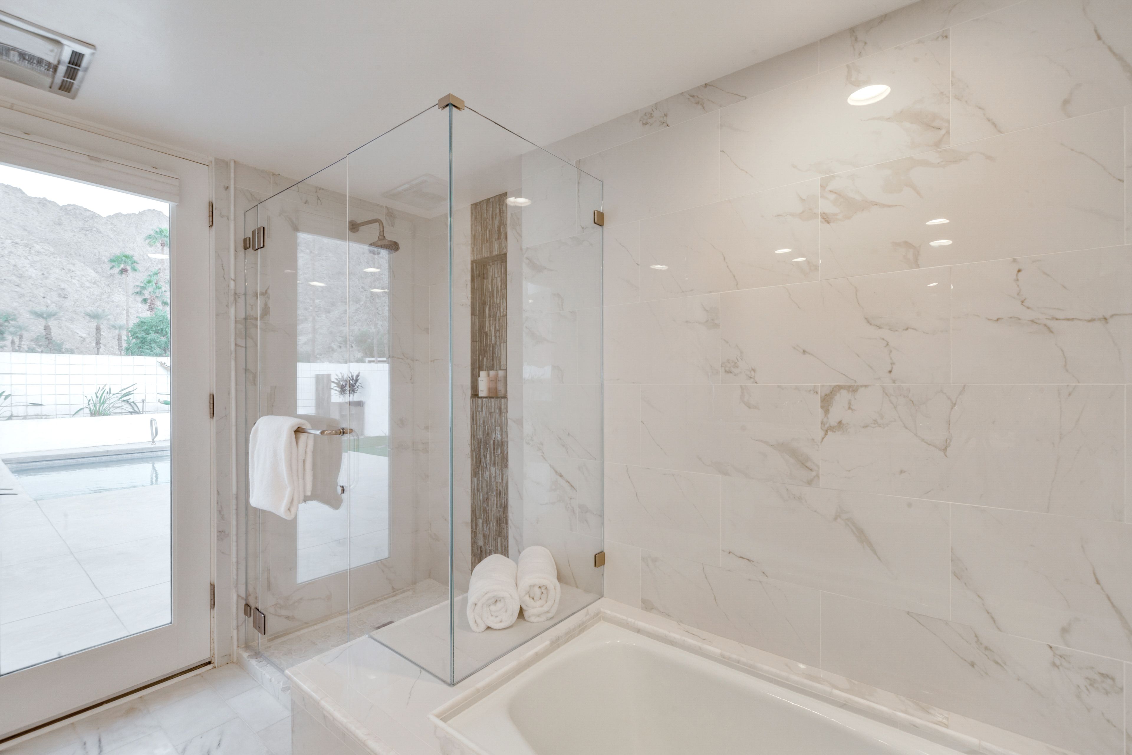En-Suite Bathroom | Complimentary Toiletries
